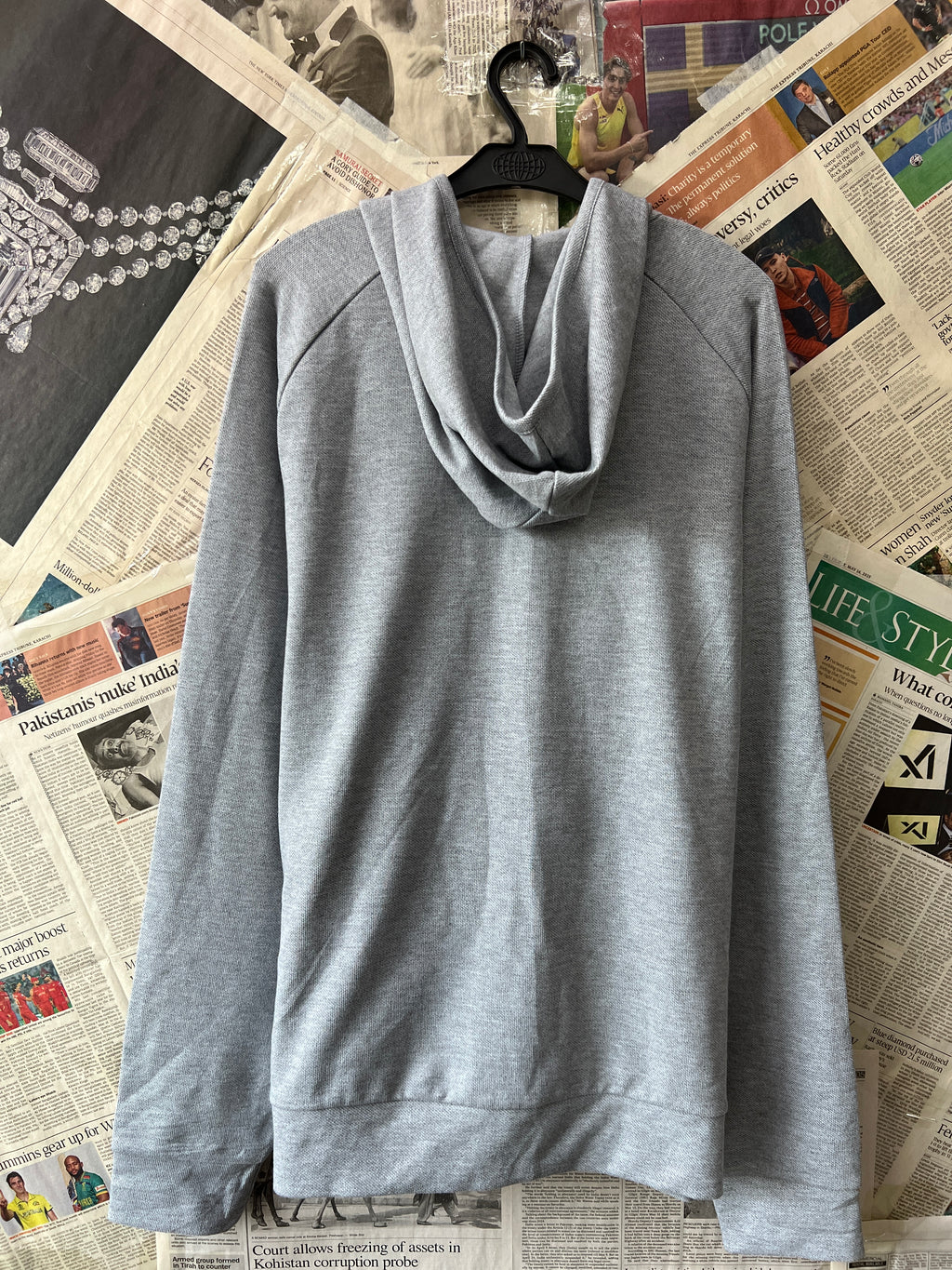 32" Heat® L/XL | Chest: 24.5" | Grey | Full Zipper with Upper Jacket | 670 - Genuine Maal