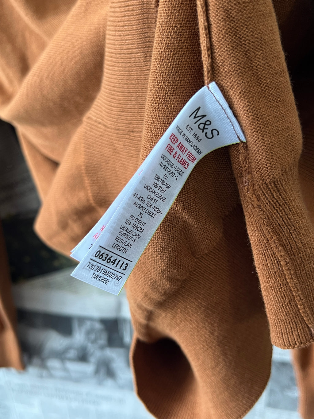 M&S® Large | Chest: 23" | Burnt Umber | Sweater | 664 - Genuine Maal