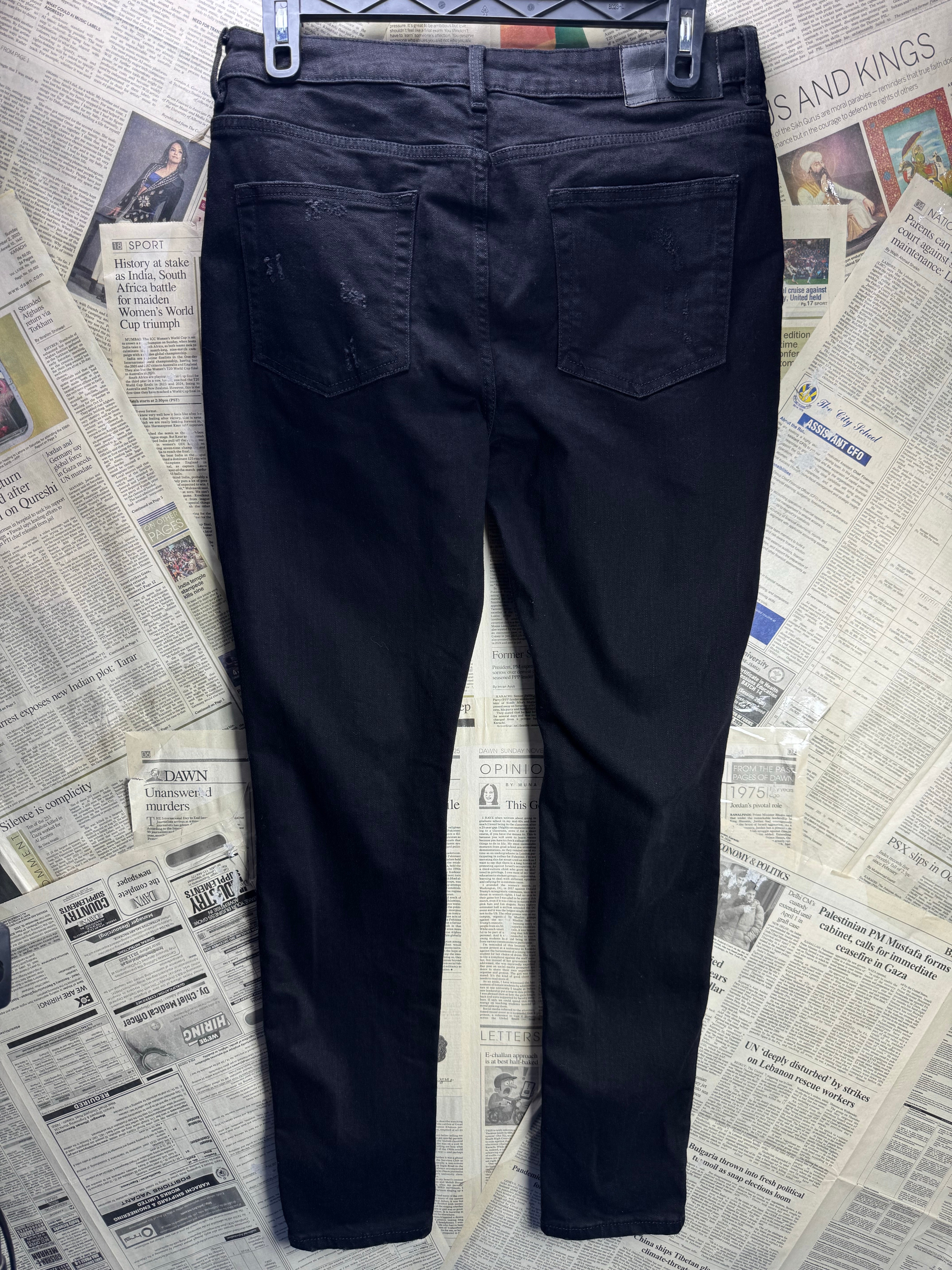 Denim Co.® Waist: 34" to 36" | Black | Distressed Denim Pants | Poly - Elastane | 2492 - Genuine Maal
