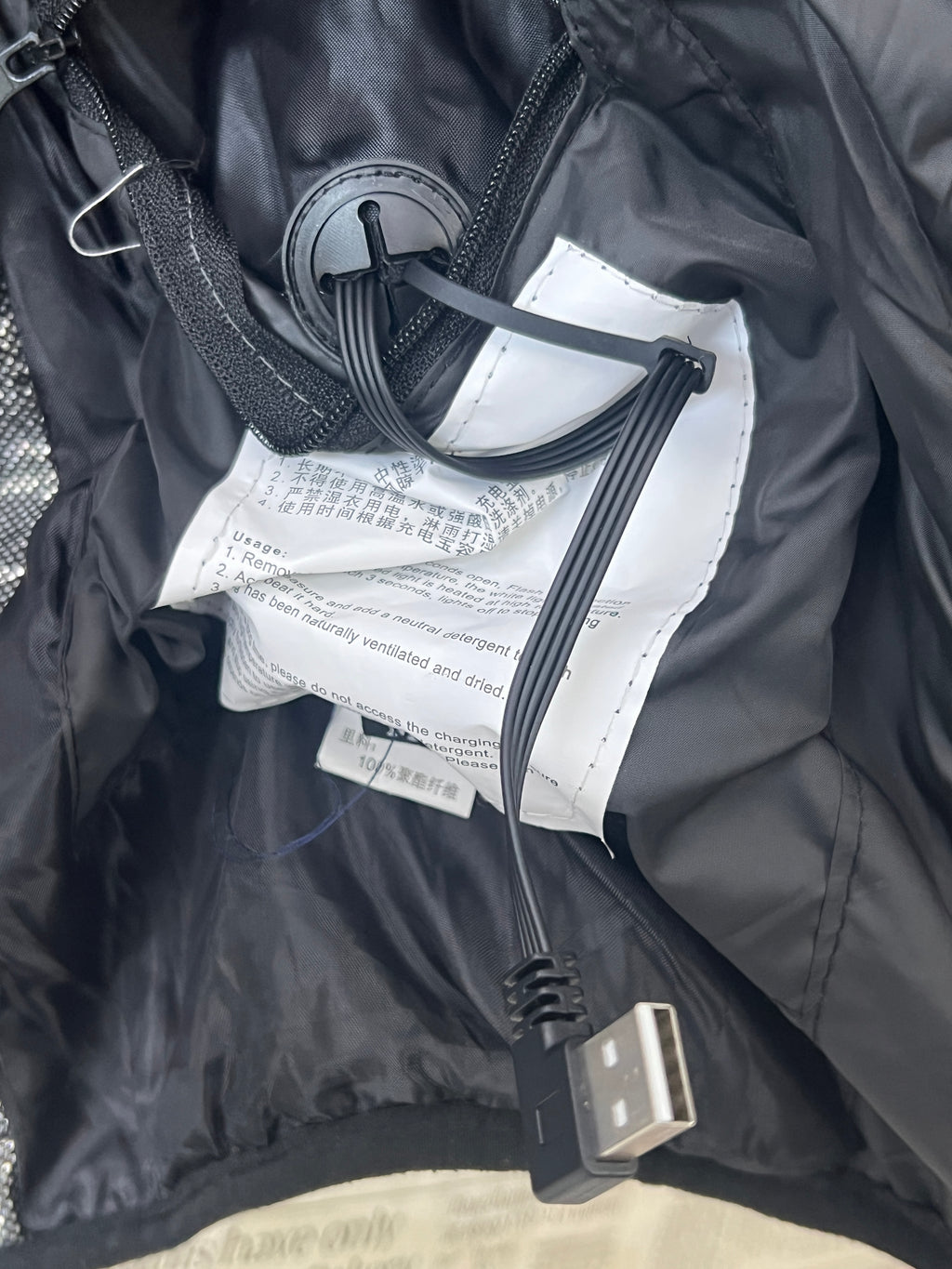 Small | Chest: 19" | Black | Batter Powered Heating Jacket | 652 - Genuine Maal