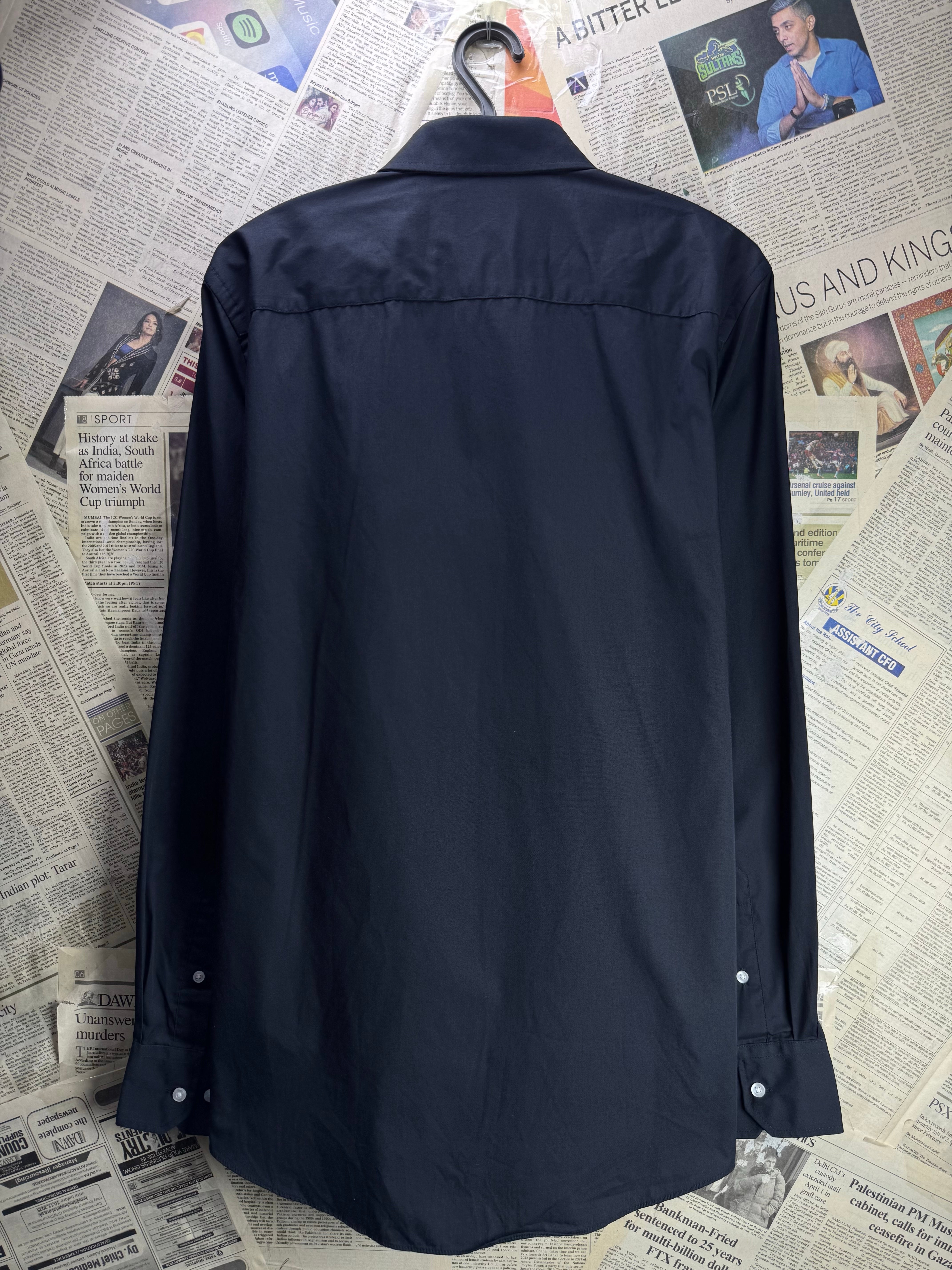 Tu® Medium | Chest: 22" | Black | Collar: 15.5" Shirts | Poly - Cotton | 4653 - Genuine Maal
