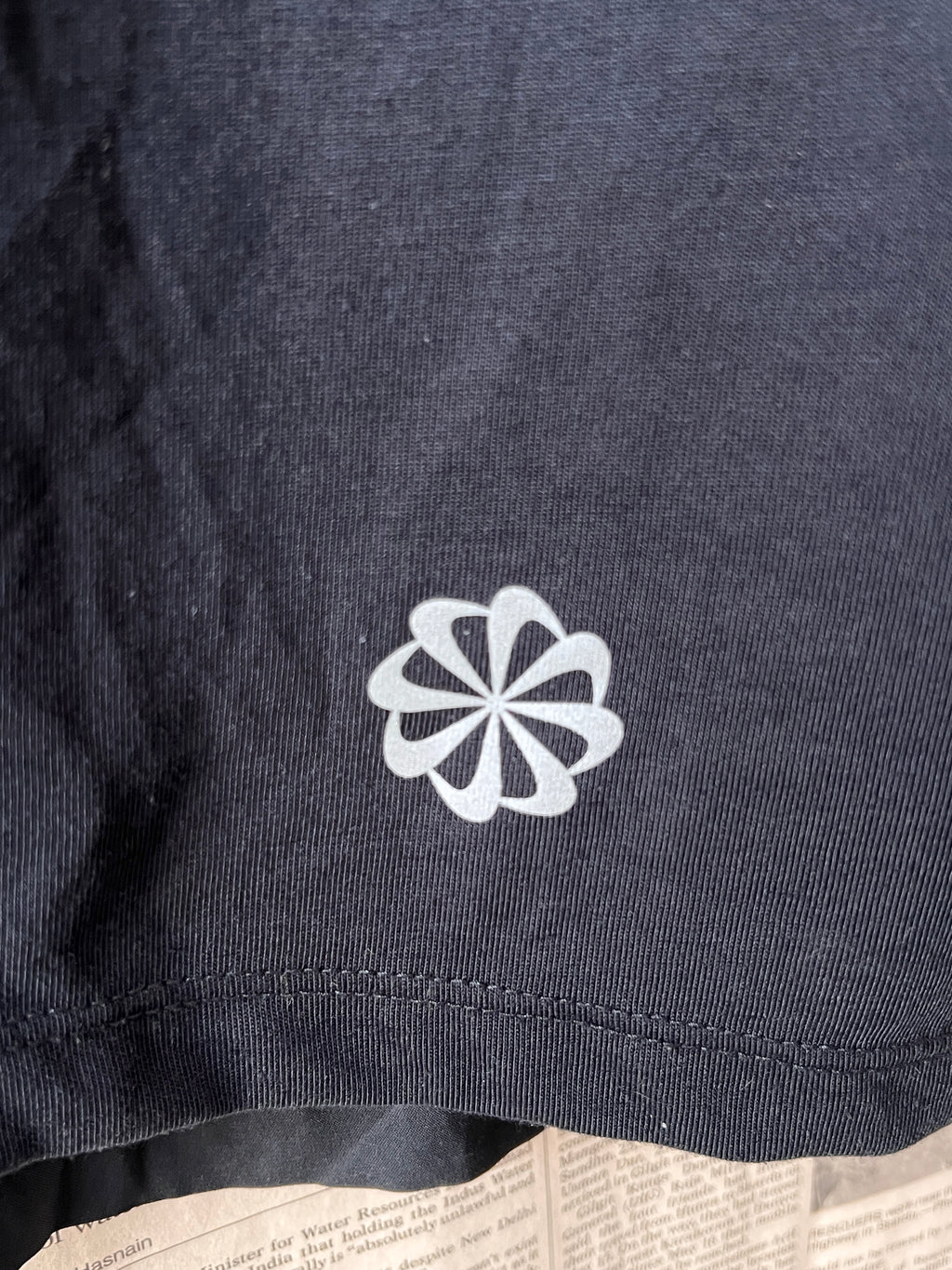 N*ke® Medium | Chest: 22 | Black | T-Shirt | 768 - Genuine Maal