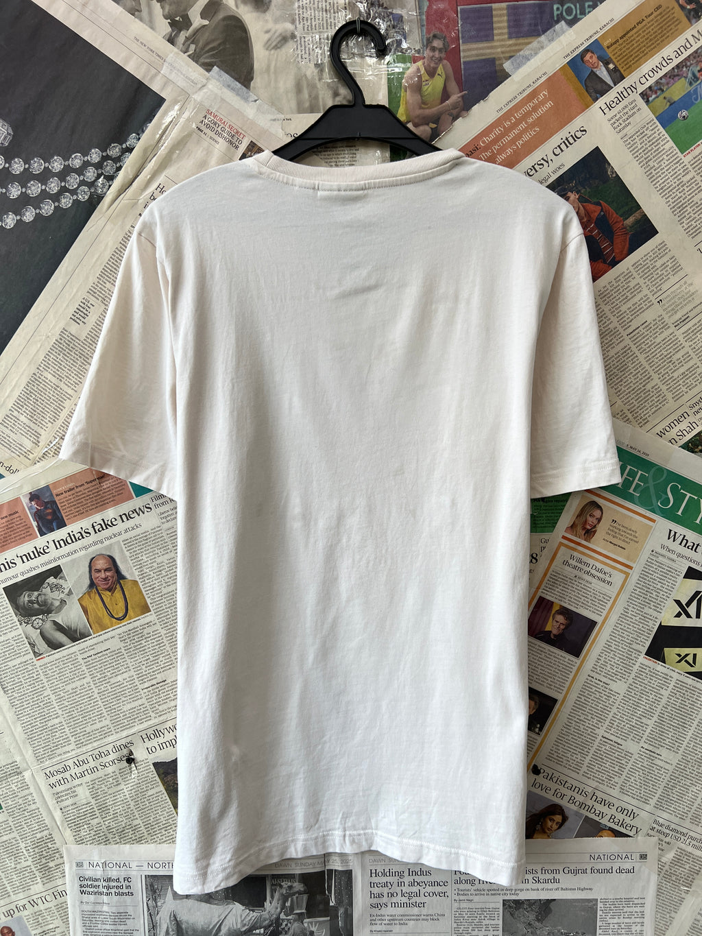 Adid*s® Small | Chest: 19" | Cream | T-Shirt | 672 - Genuine Maal