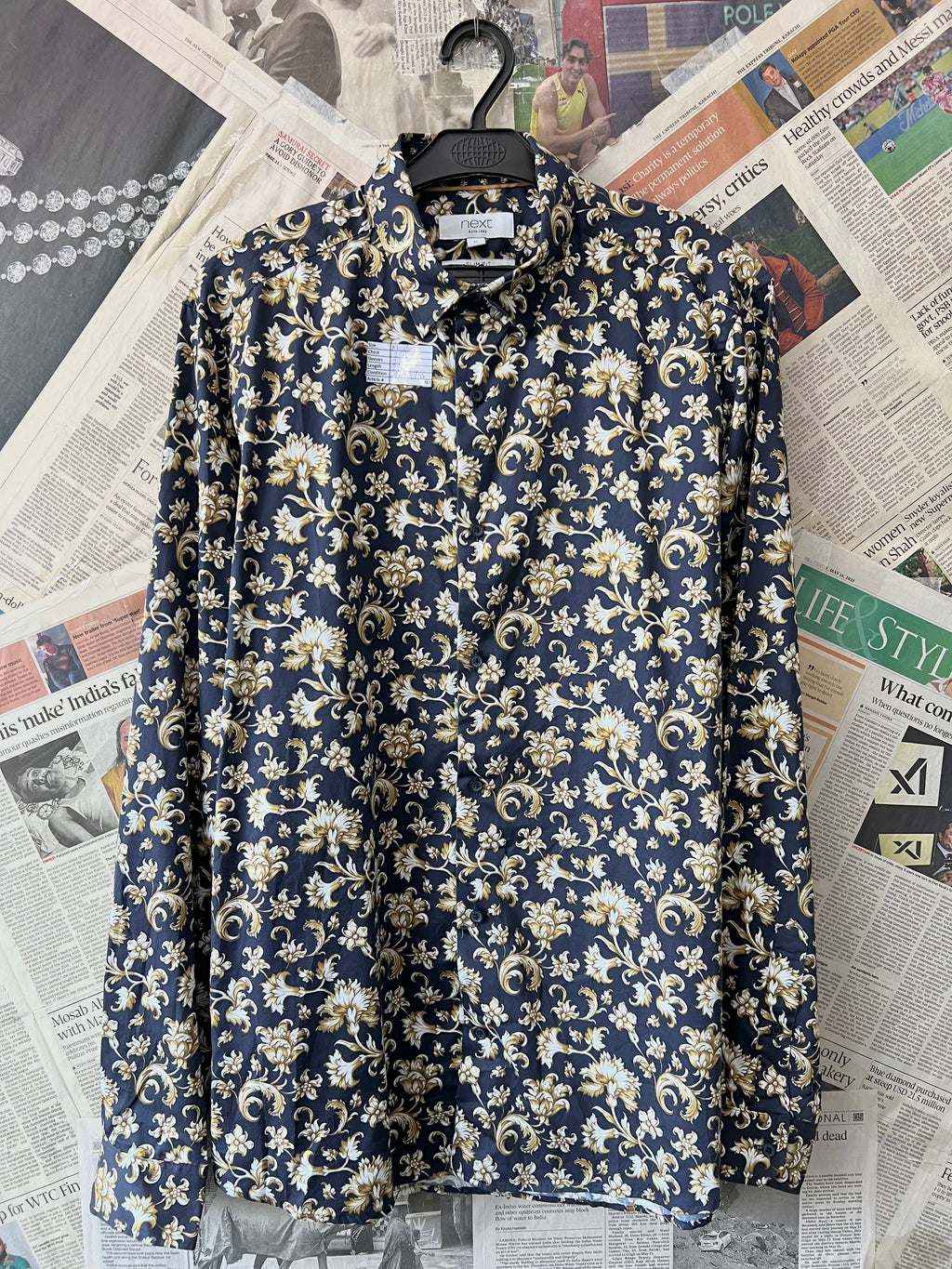 Next® Medium | Chest: 21.5 | Floral | Shirt | 763 - Genuine Maal