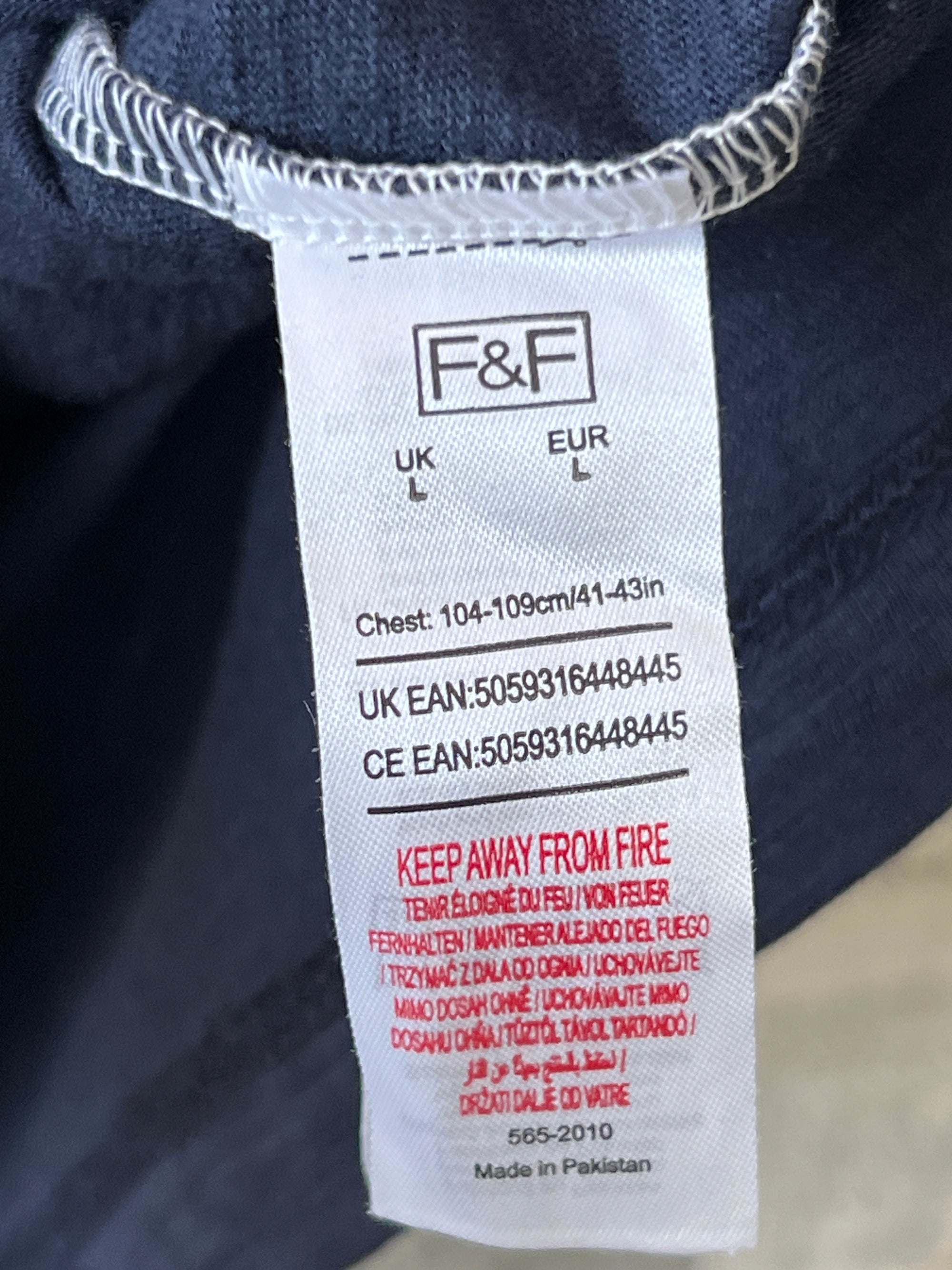 F&F® Medium | Chest: 21.5 | T-Shirt | 749 - Genuine Maal