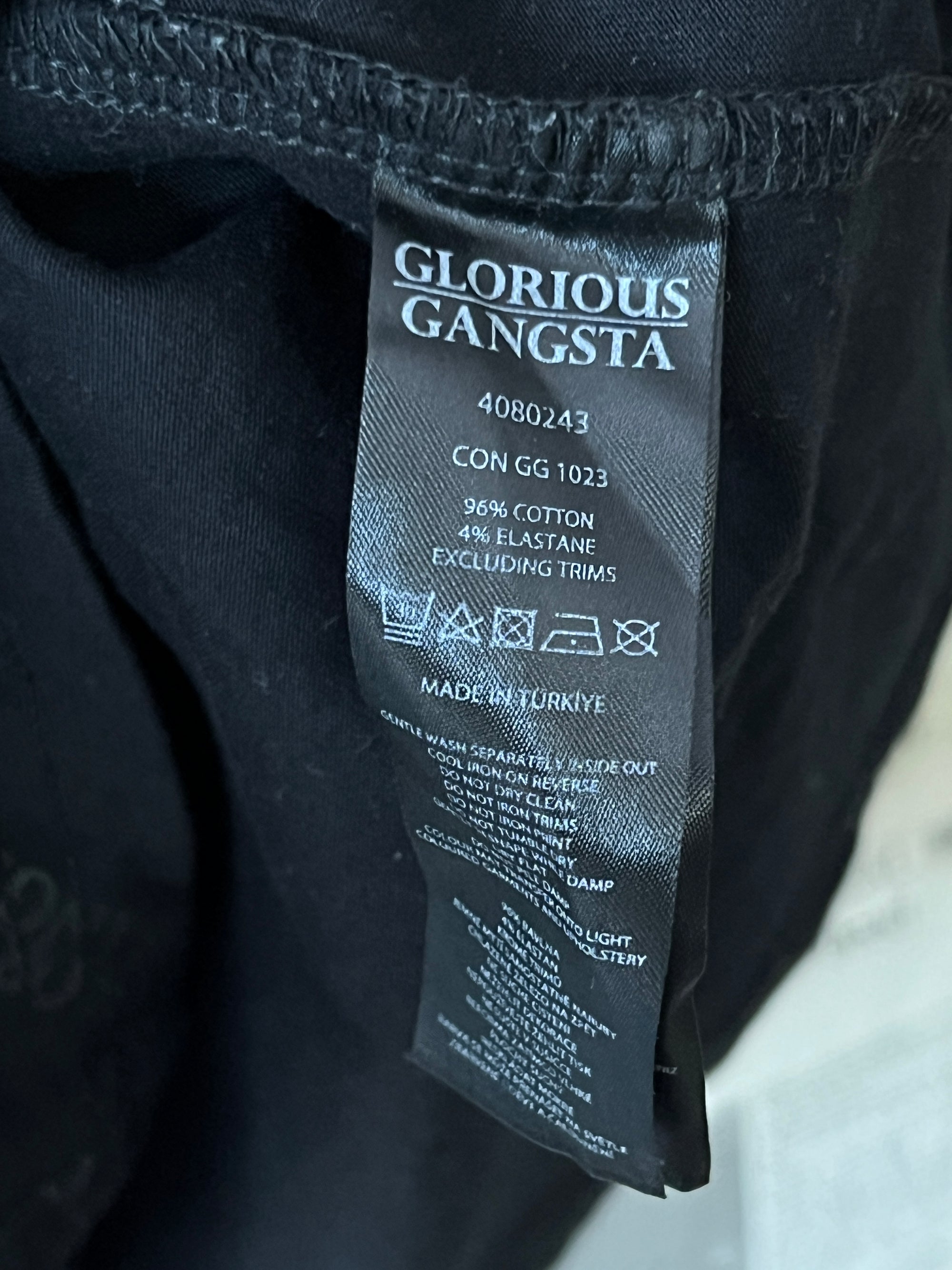 Glorious Gangsta® Medium | Chest: 21.5 | Black | T-Shirt | 753 - Genuine Maal