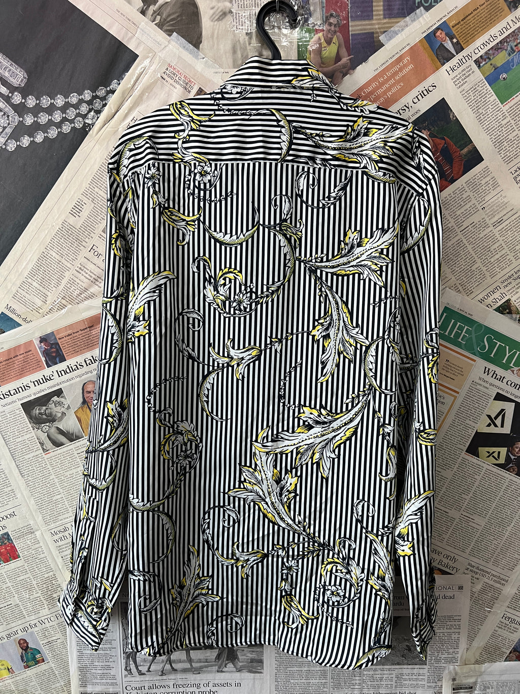 Zara® Medium | Chest: 22 | Floral | Shirt | 303 - Genuine Maal