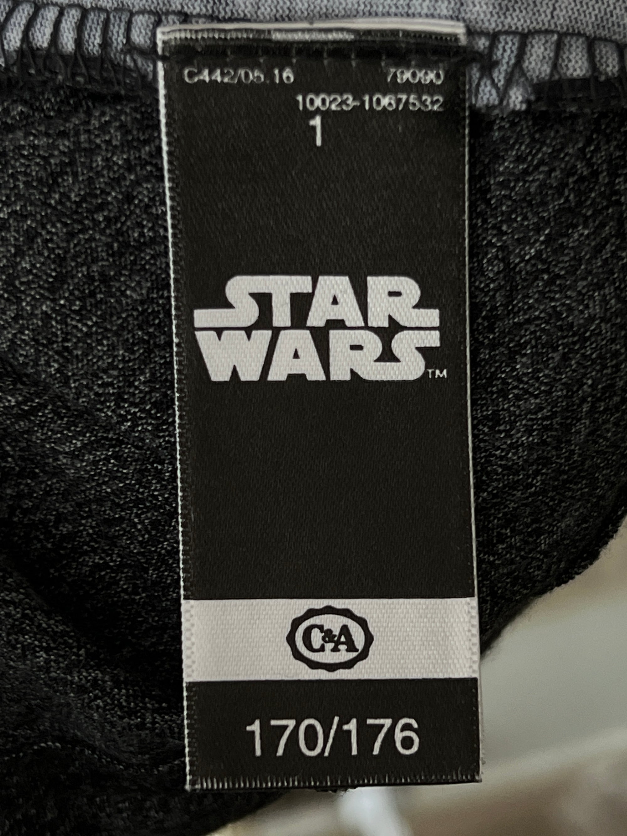 Star Wars® Small | Chest: 19.5" | Charcoal | Sweat Shirt | 750 - Genuine Maal