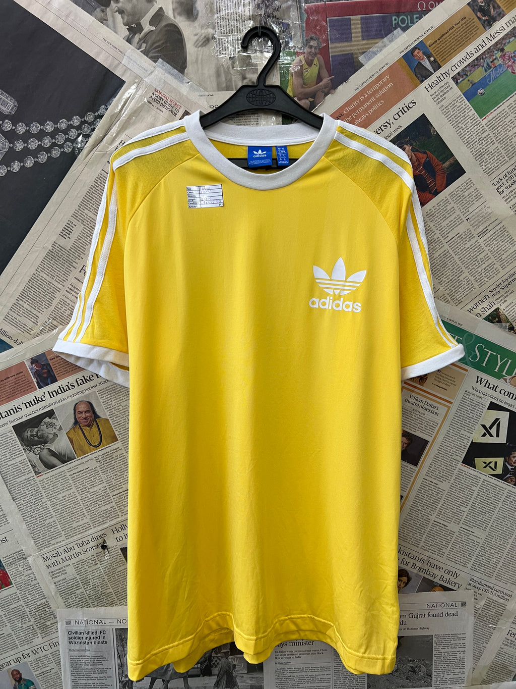 Adid*s® Large | Chest: 23.5" | Lemon | T-Shirt | 757 - Genuine Maal