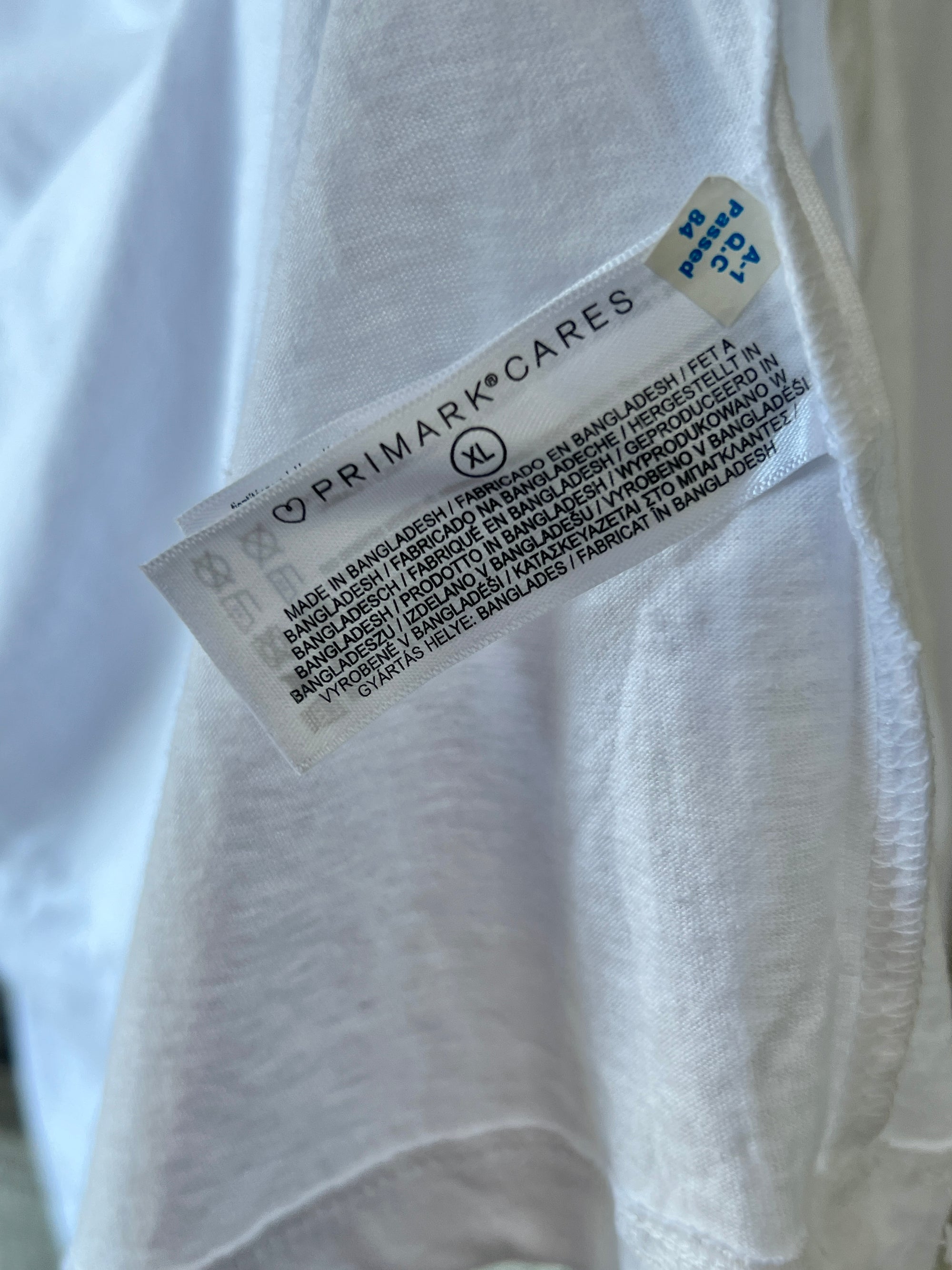 Primark® Large | Chest: 24" | White | Shirt | 875 - Genuine Maal