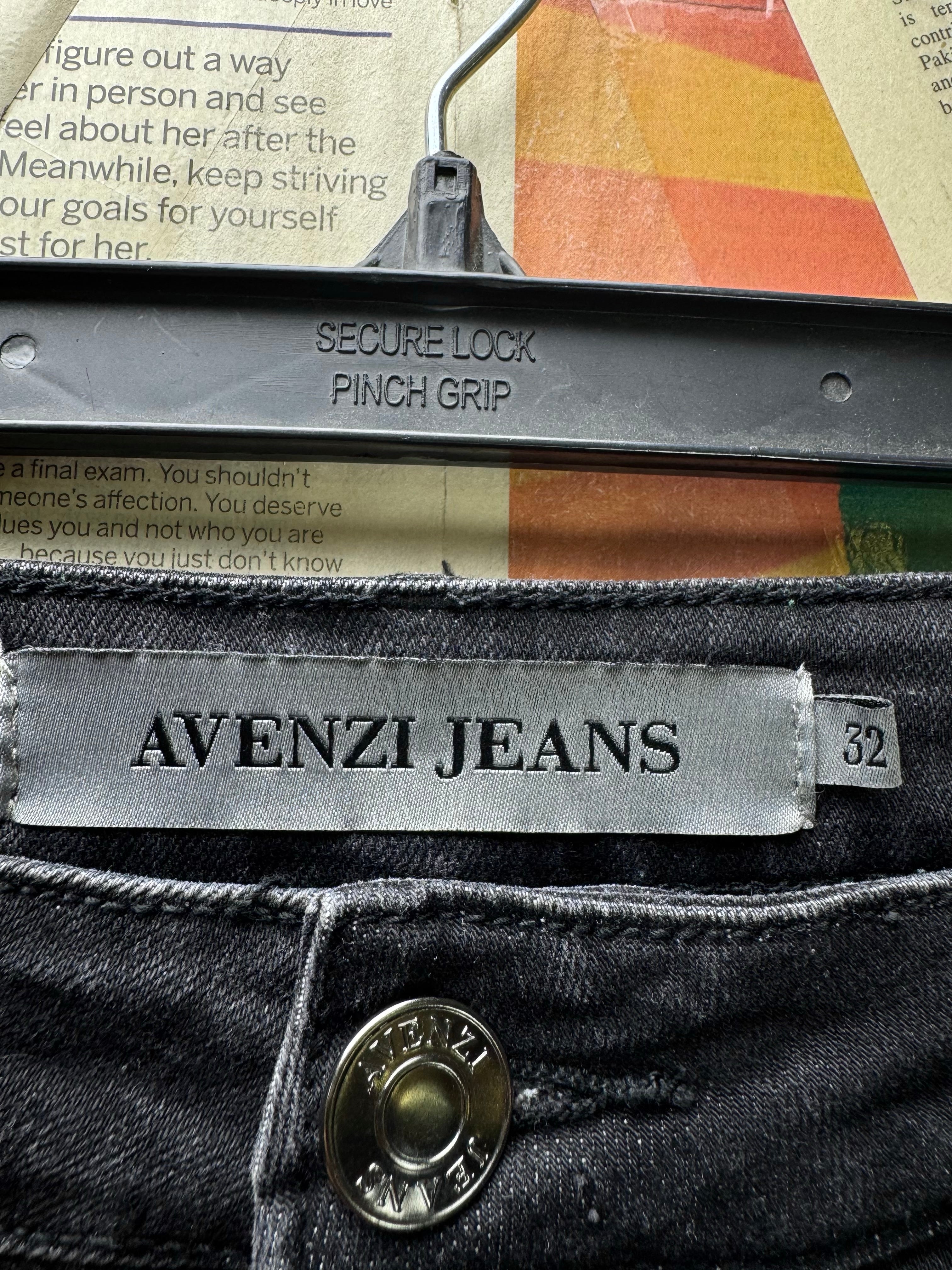 Avenzi Jeans® Waist: 32" | Black | Distressed Denim Pants | Poly - Cotton - Elastane | 2500 - Genuine Maal