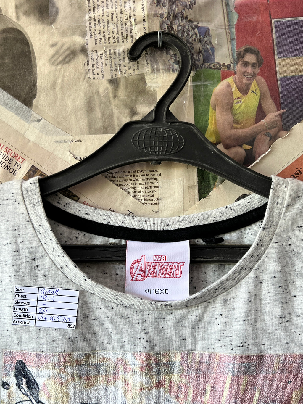 Next® Small | Chest: 19.5" | Marvel | T-Shirt | 852 - Genuine Maal