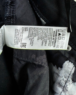M&S® Waist: 30" | Black | Slim Fit Denim Pants | Cotton - Elastane | 2720 - Genuine Maal
