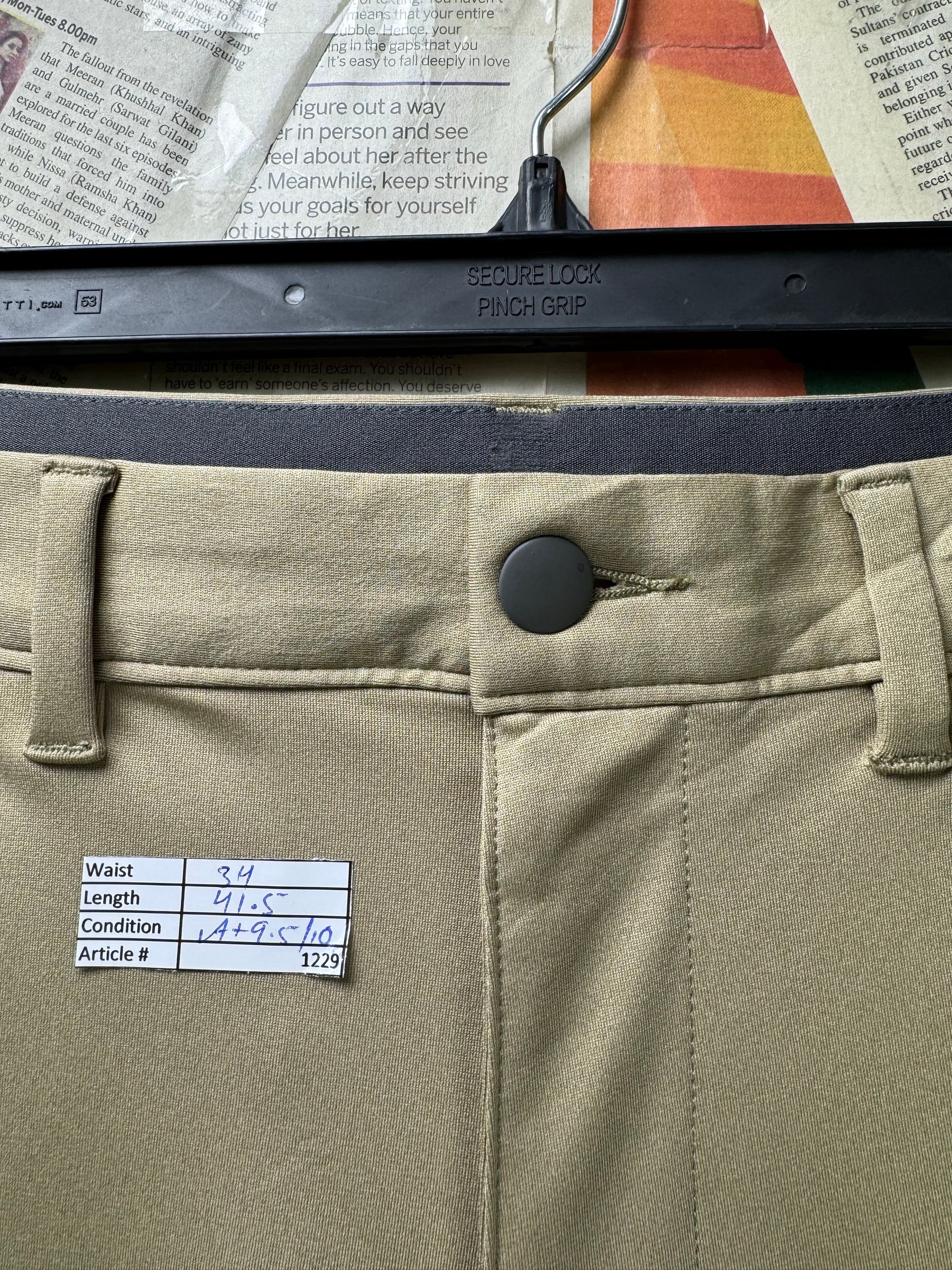Lends' End® Waist: 34" | Beige | Golf Pants | Poly | 1229 - Genuine Maal