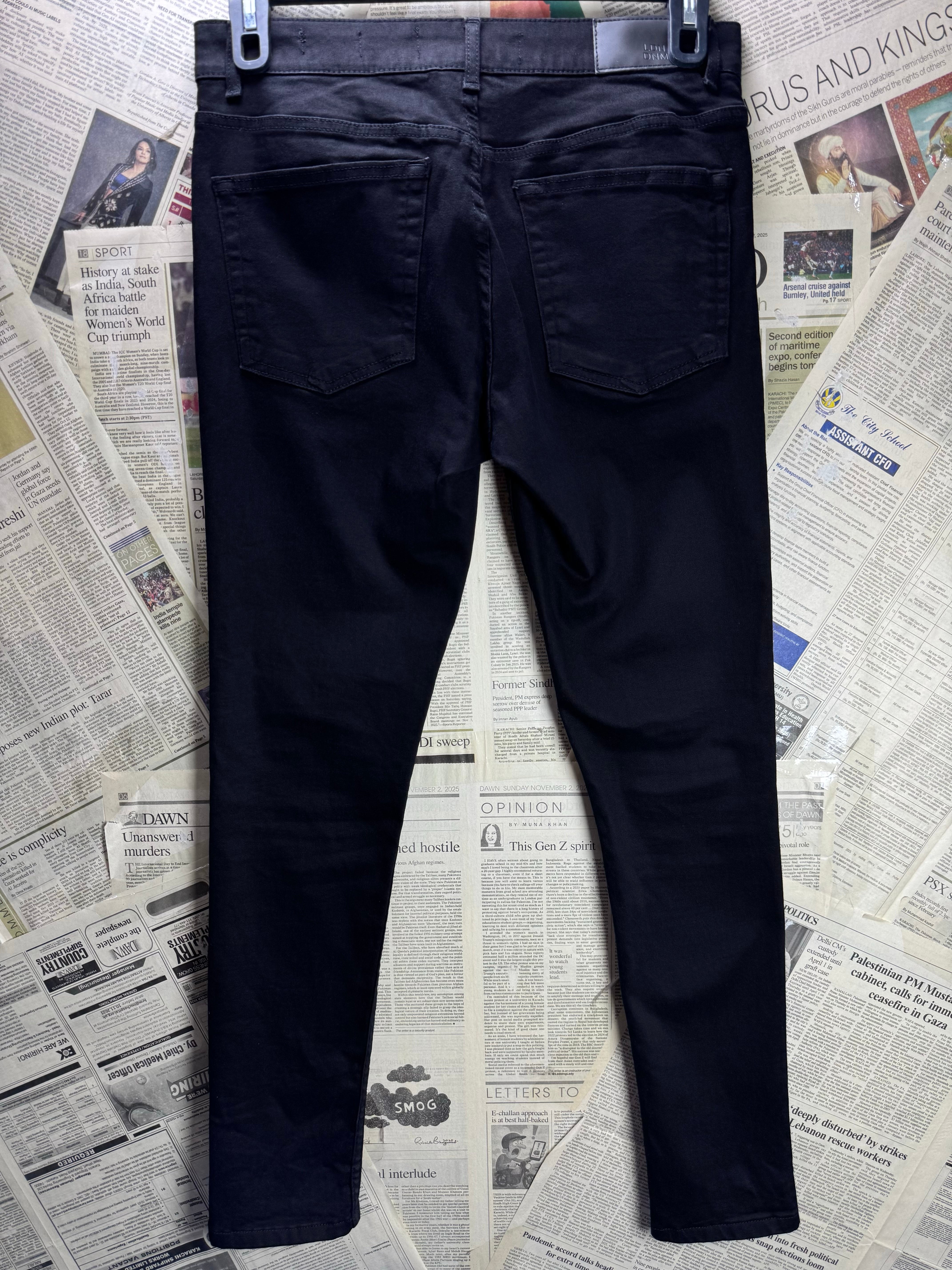 LDN DNM® Waist: 32" | Black | Super Skinny Denim Pants | Cotton - Elastane | 2454 - Genuine Maal