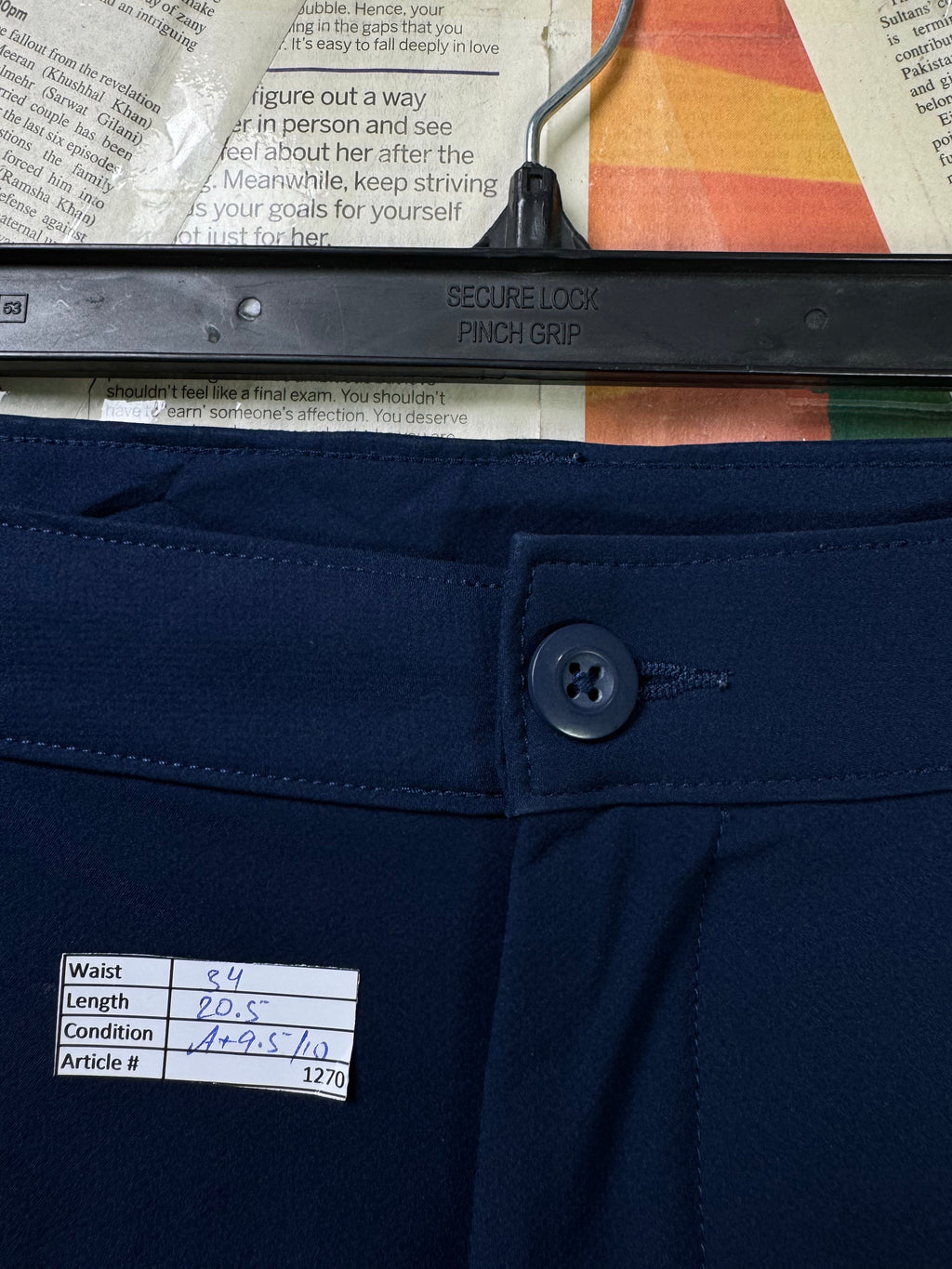 Under Armo*r® Waist: 34" | Navy Blue | Golf Shorts | Poly | 1270 - Genuine Maal