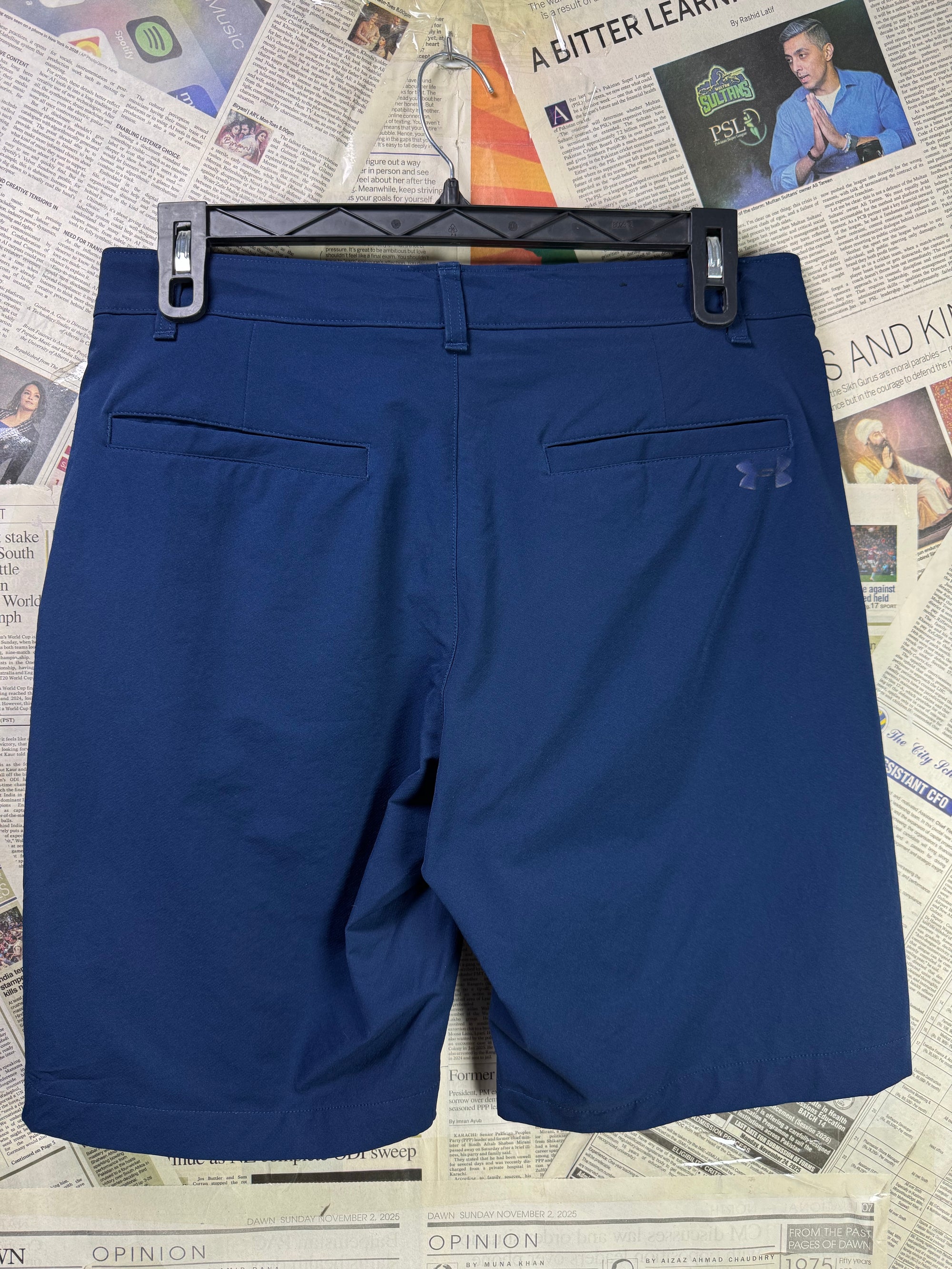 Under Armo*r® Waist: 34" | Navy Blue | Golf Shorts | Poly | 1270 - Genuine Maal