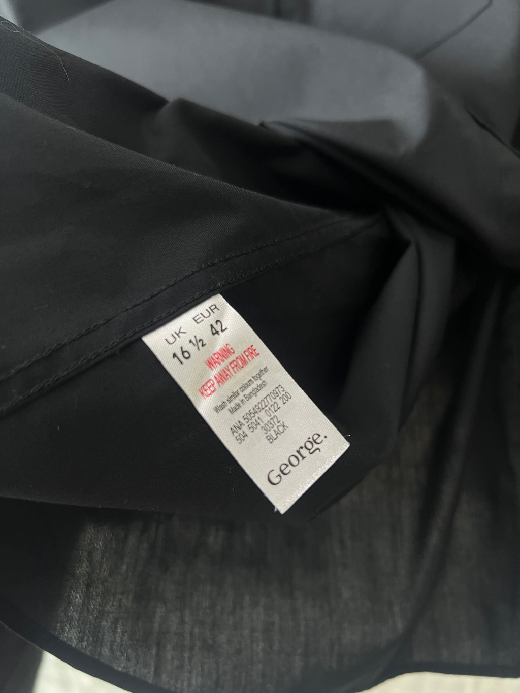 Tailor & Cutter® Large | Chest: 23.5" | Black | Shirt | 606 - Genuine Maal