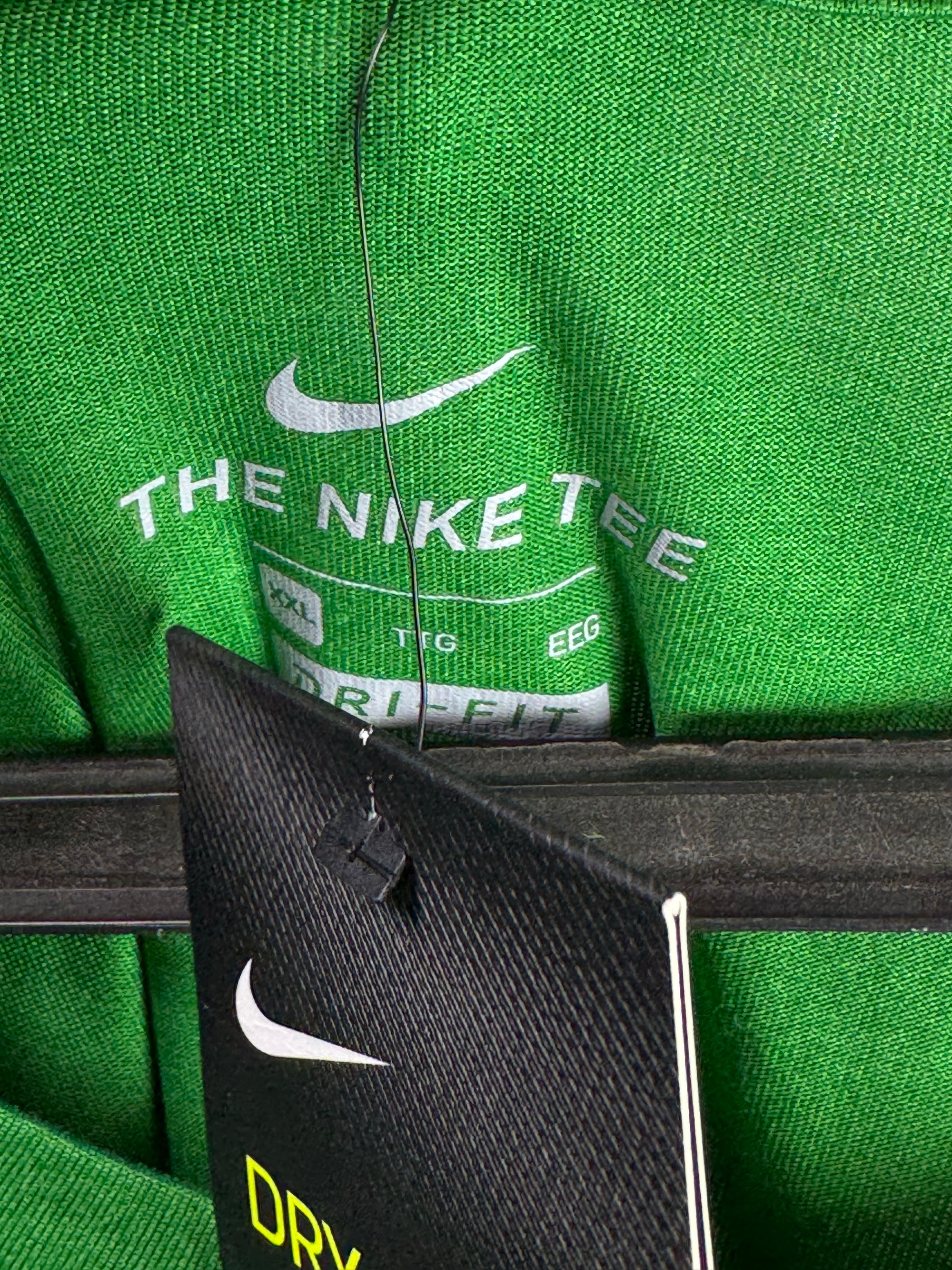N*ke® XL | Chest: 25" | Green | Sports Dri - Fit T-Shirt | Poly | 3317 - Genuine Maal