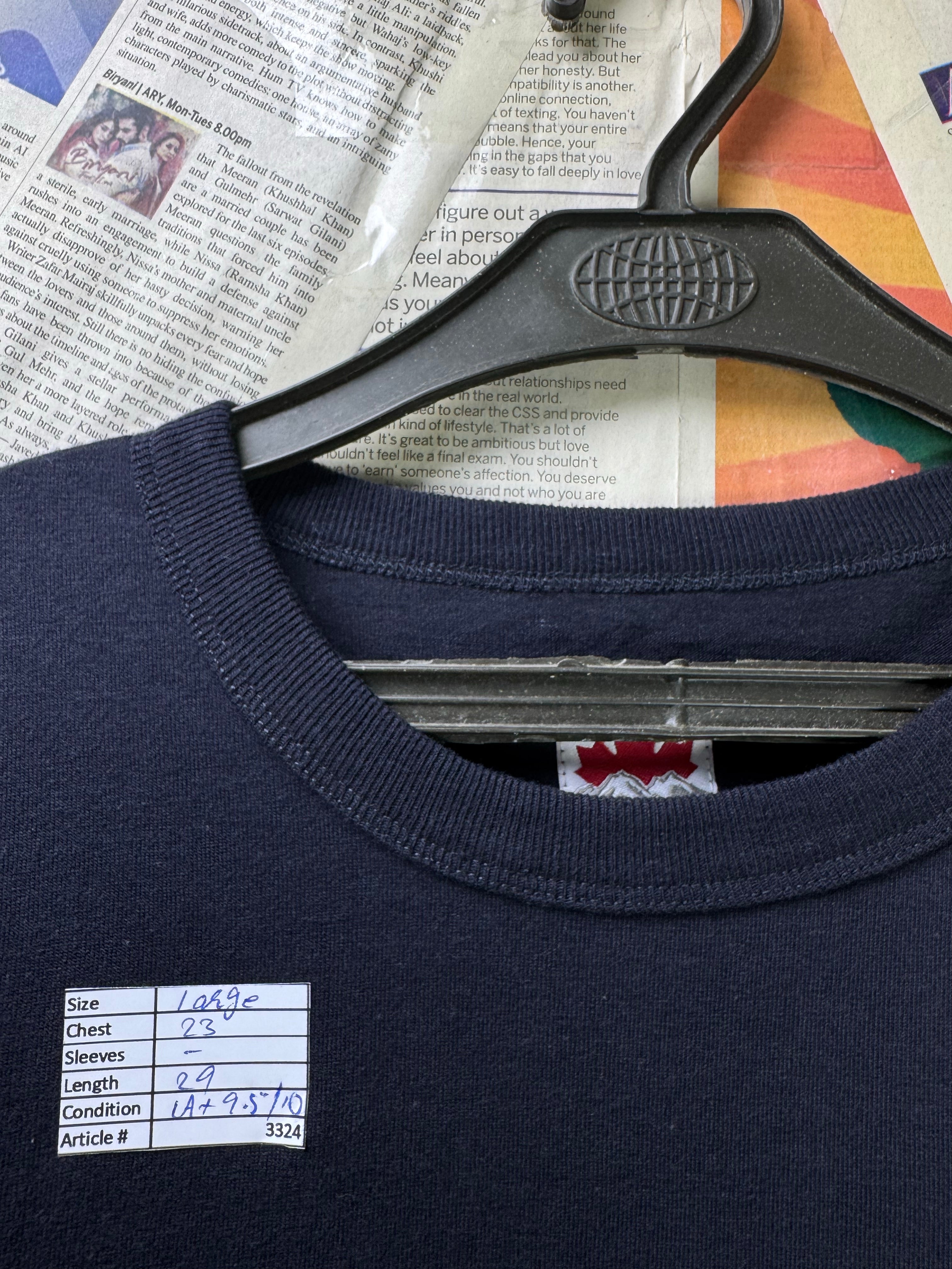 Canada® Large | Chest: 23" | Black | T-Shirt | Cotton | 3324 - Genuine Maal