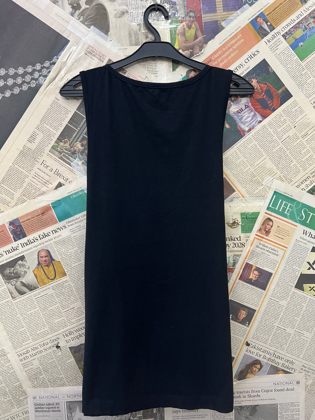 H&M® Small | Chest: 19.5" | Black | Tango | 616 - Genuine Maal