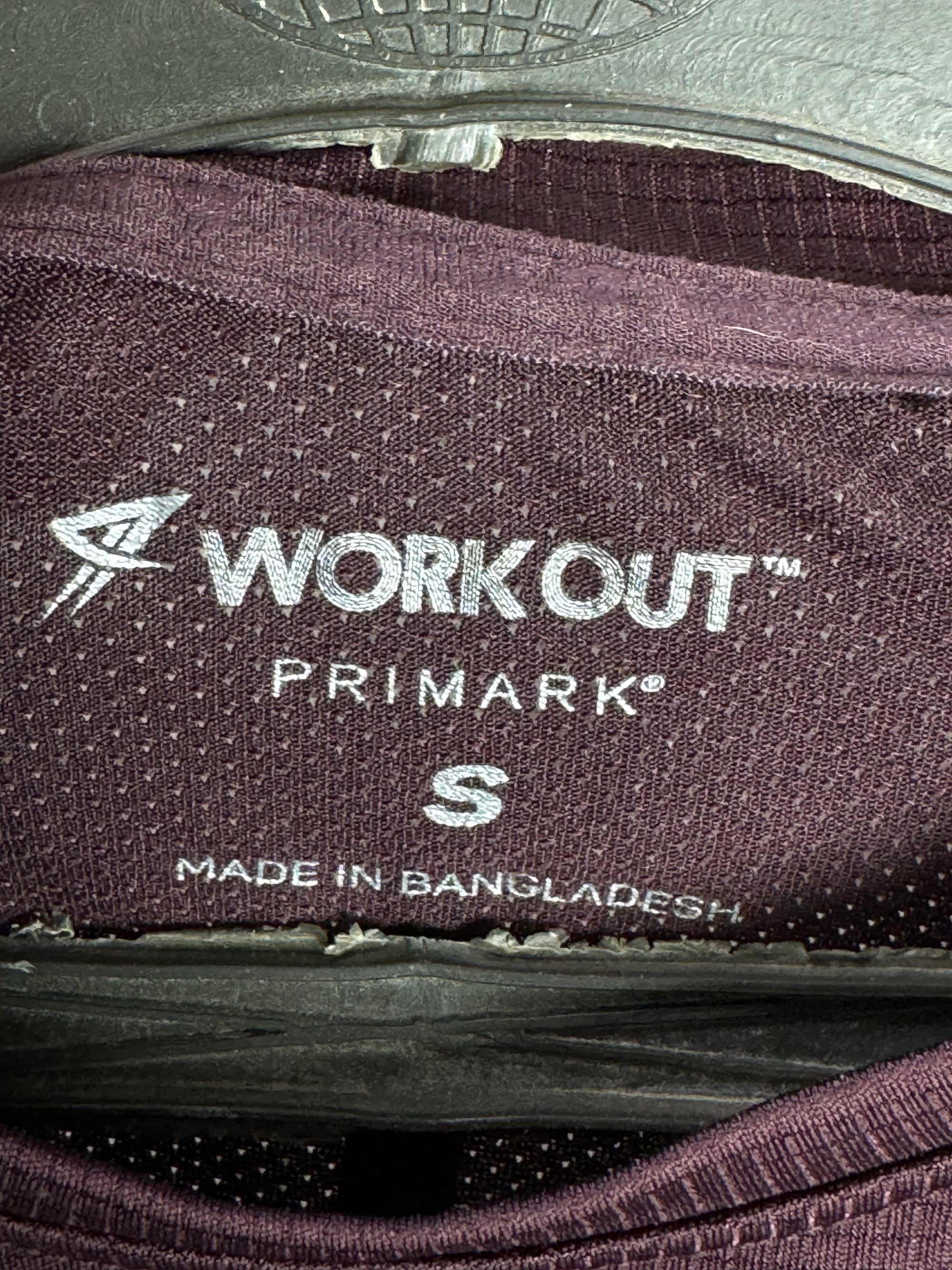 Primark® XS | Chest: 18" | Wine | Sports T-Shirt | Poly | 3322 - Genuine Maal