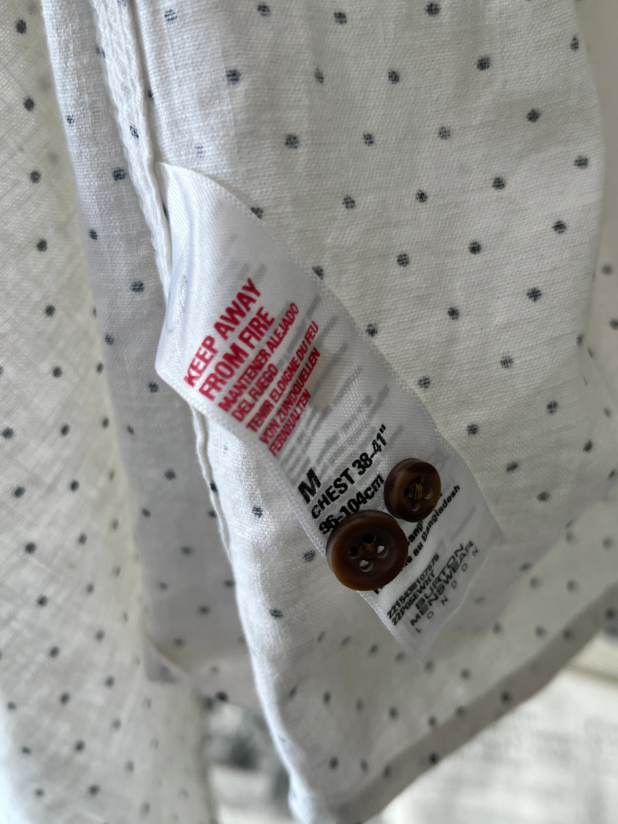 Burton® Medium | Chest: 21.5 | White | Shirt | Linen - Cotton blend | 588 - Genuine Maal