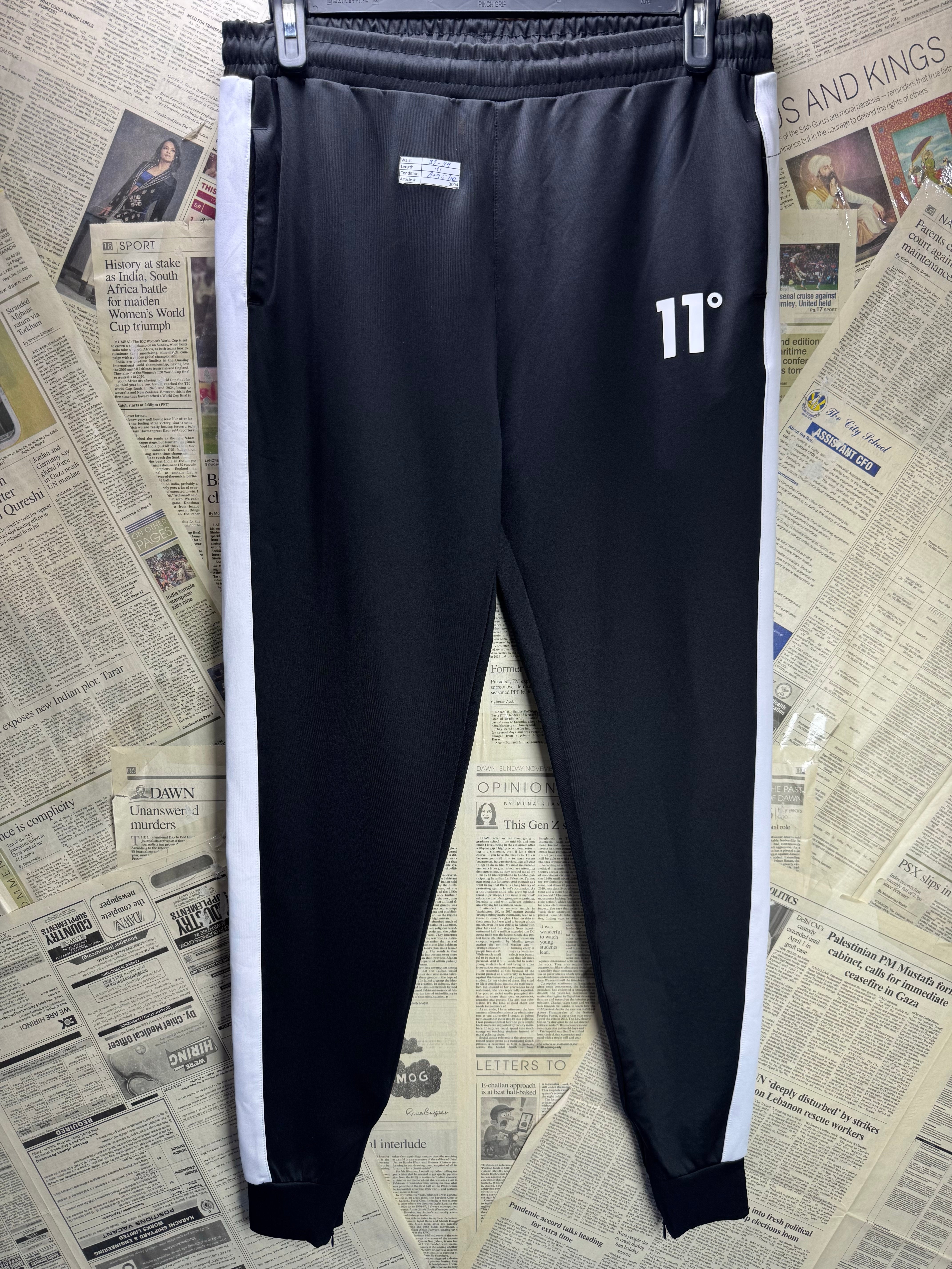 11 Degree® Waist: 32" to 34" | Black | Gym Trousers | Poly - Elastane | 3004 - Genuine Maal