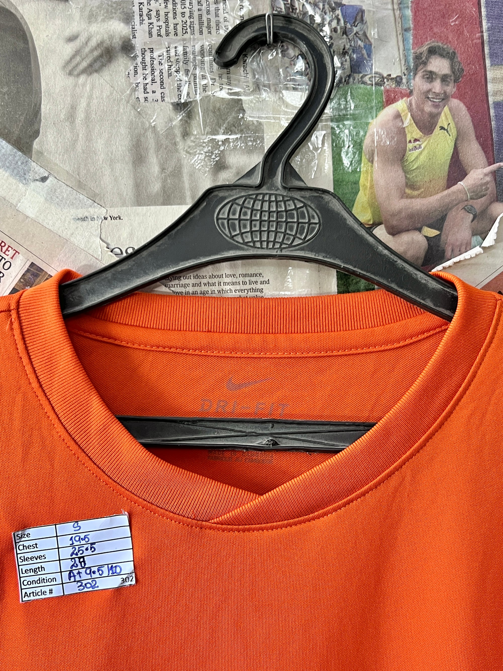 N*ke® Small | Chest: 19.5" | Orange | Shirt | 302 - Genuine Maal