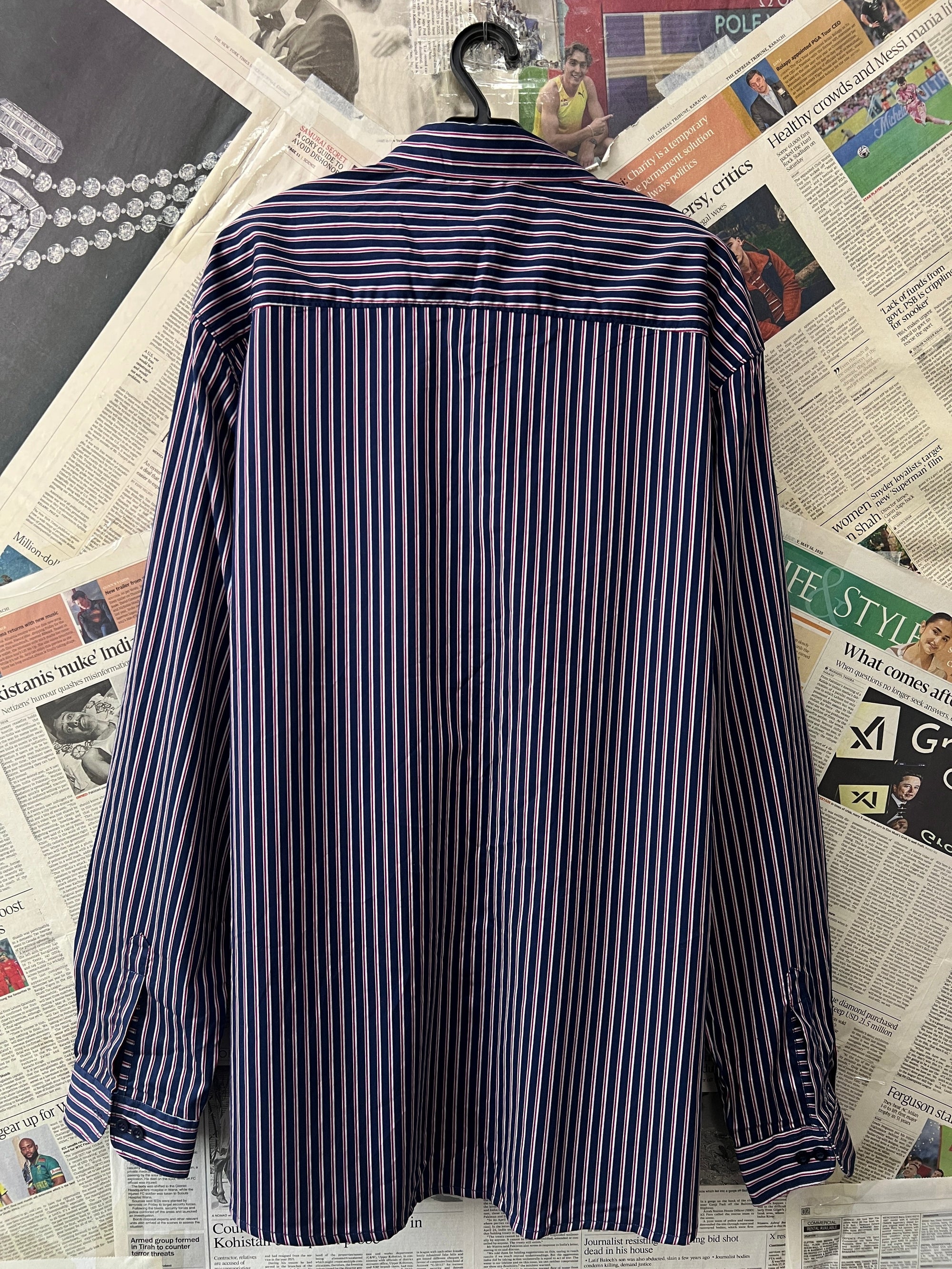 Engine® Large | Chest: 23.5" | Navy Striped | Shirt | 548 - Genuine Maal