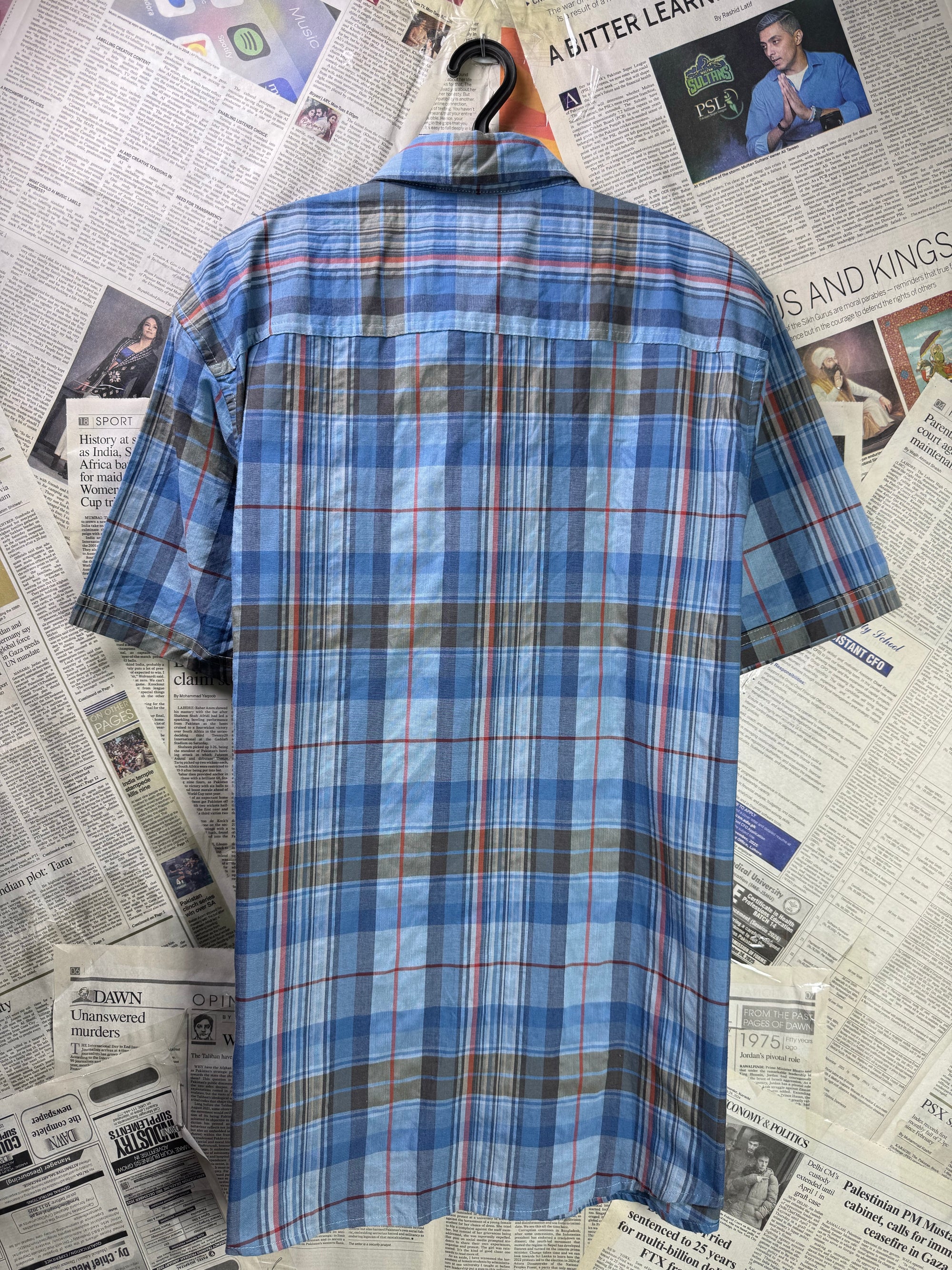 GH Bass&Co.® Large | Chest: 24" | Blue Plaid | Shirt | Cotton - Poly | 3701 - Genuine Maal