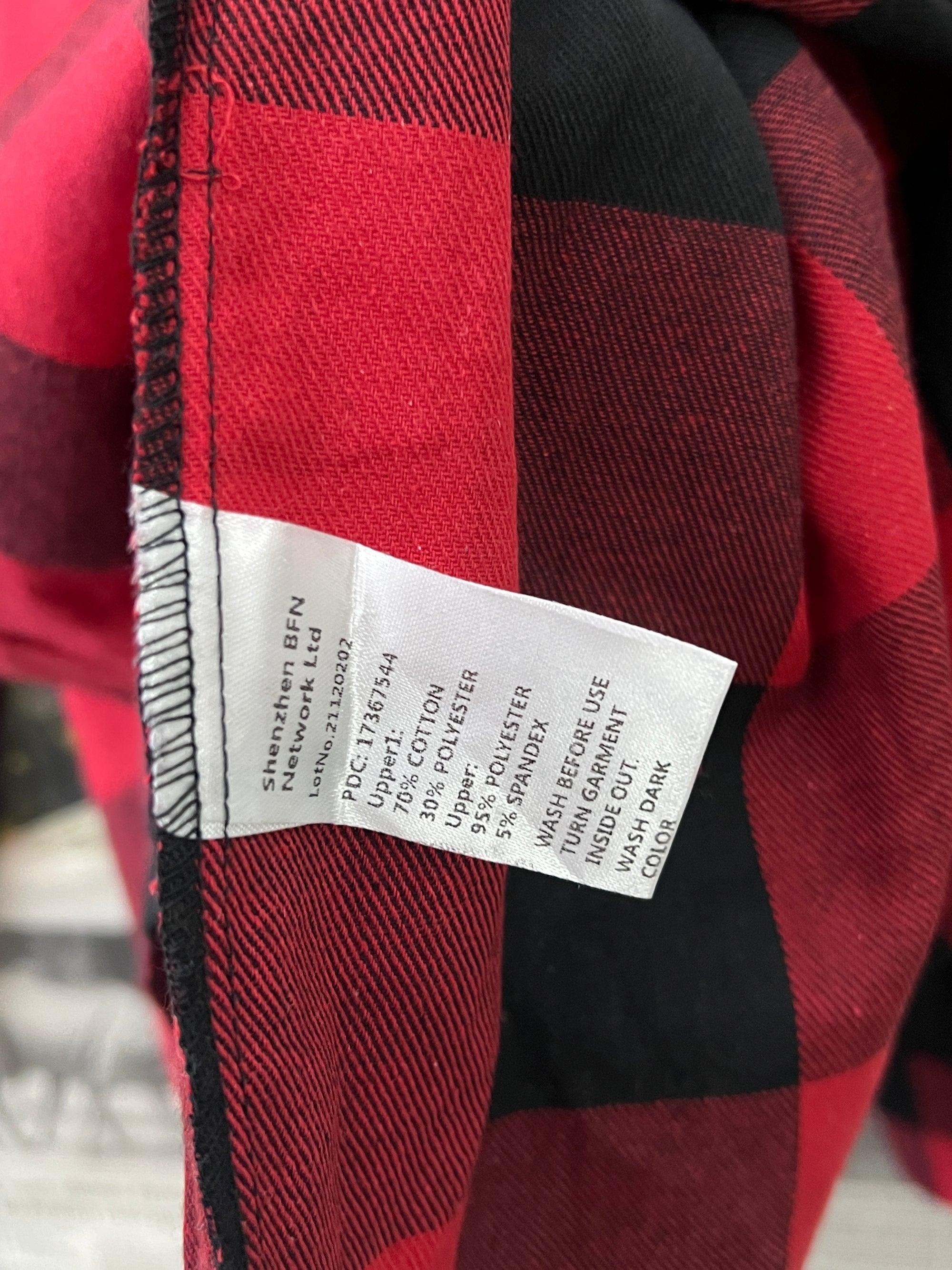 Pat Pat® XL | Chest: 25.5" | Red Check | Shirt | 541 - Genuine Maal