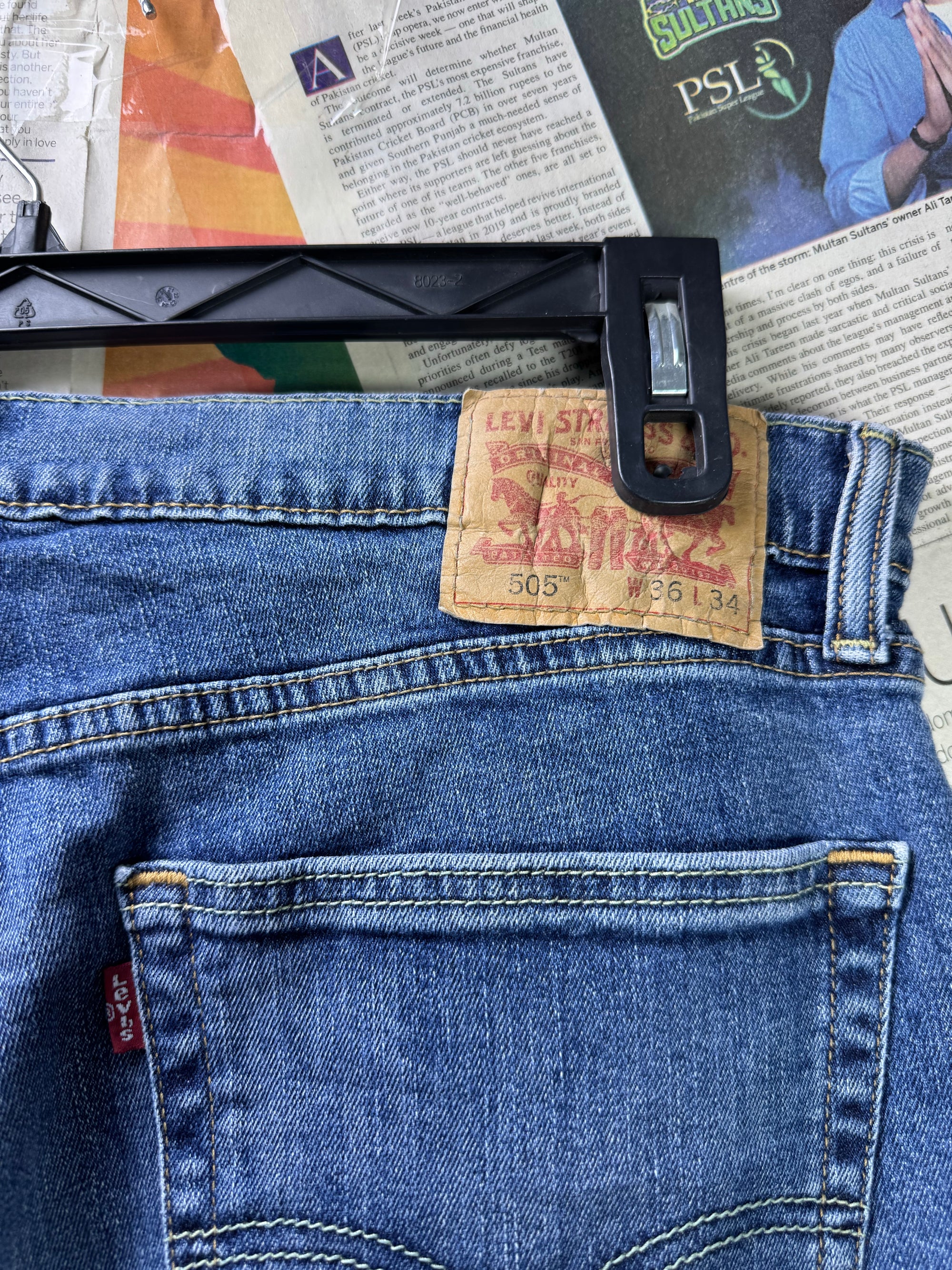 L*vi's® Waist: 36" | Blue | Straight Fit 505 Denim Pants | Cotton - Elastane | 1316 - Genuine Maal