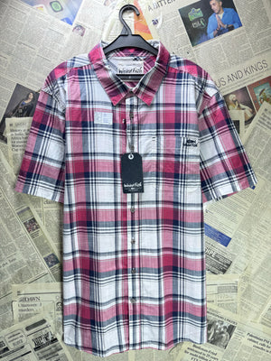 Weird Fish® Large | Chest: 24" | Berry Check | Shirt | Cotton | 4673 - Genuine Maal