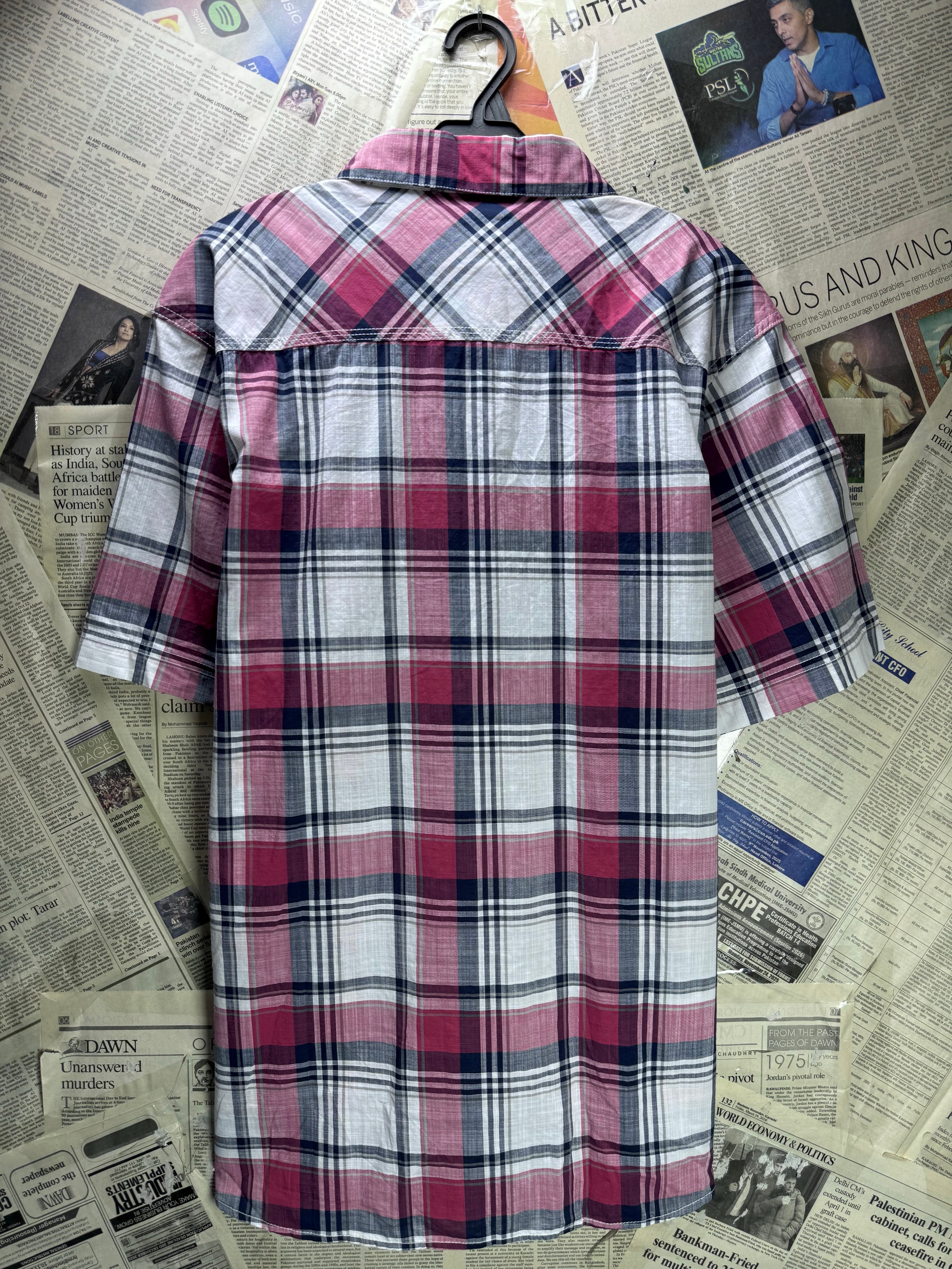 Weird Fish® Large | Chest: 24" | Berry Check | Shirt | Cotton | 4673 - Genuine Maal
