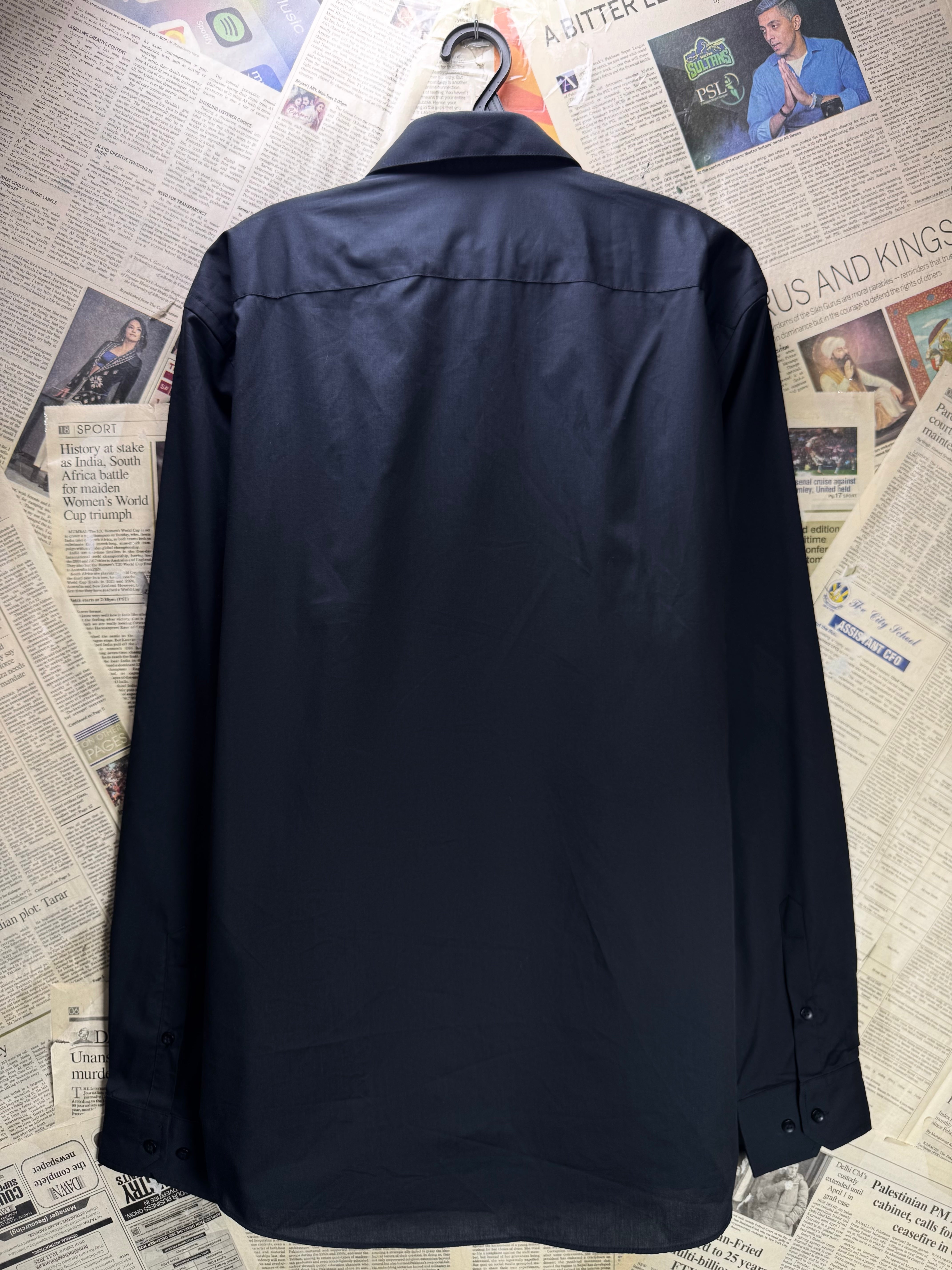 Primark® Medium | Chest: 22" | Black | Collar: 15.5" Regular Fit Shirts | Poly - Cotton | 4861 - Genuine Maal