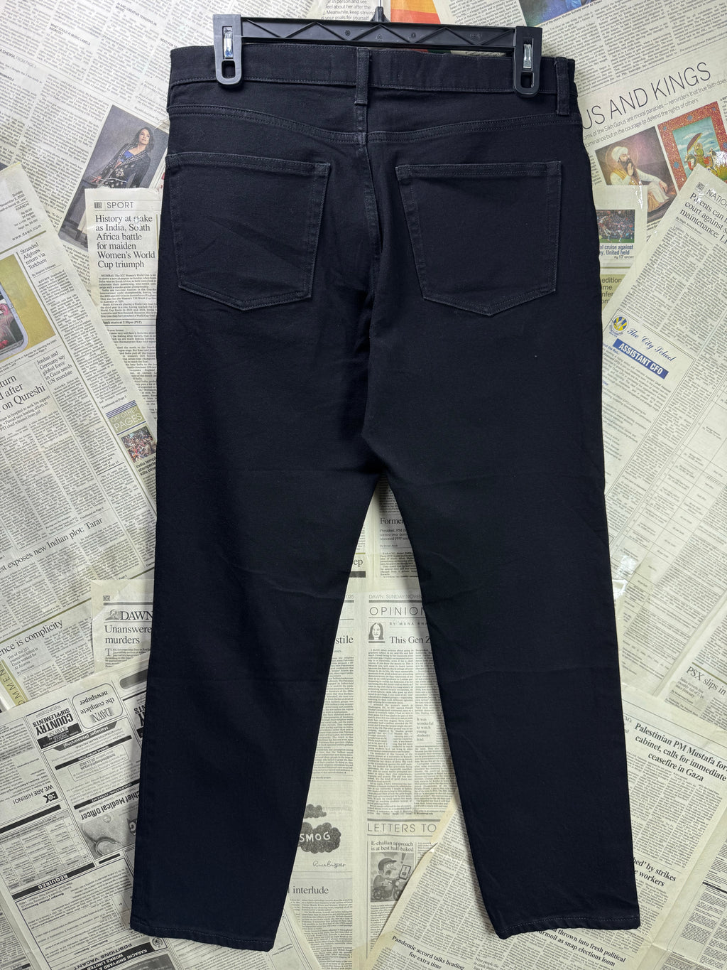 Everlane® Waist: 34" | Black | Regular Fit Denim Pants | Cotton - Elastane | 1309 - Genuine Maal