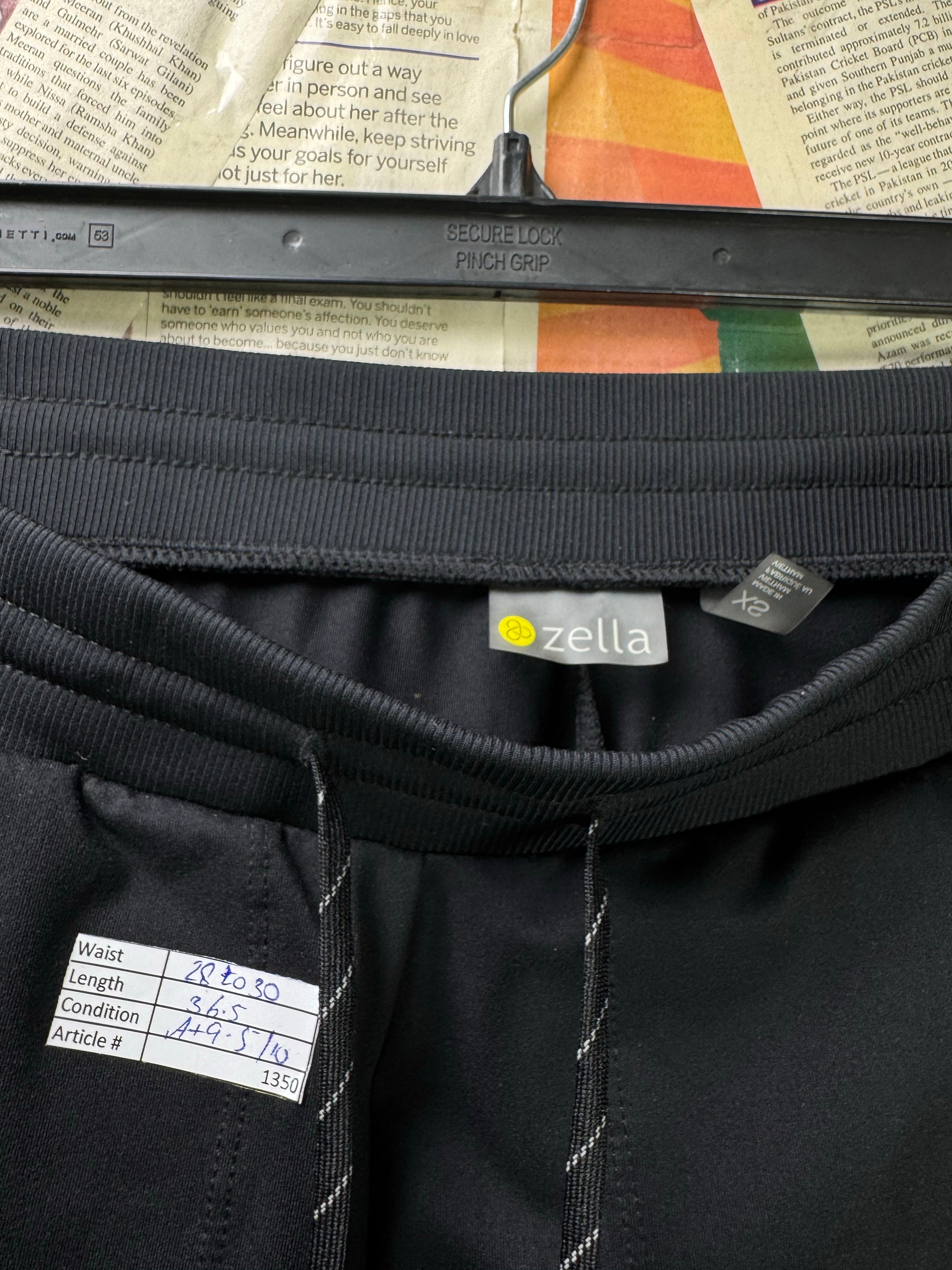 Zella® Waist: 28" to 30" | Black | Gym Trousers | 1350 - Genuine Maal