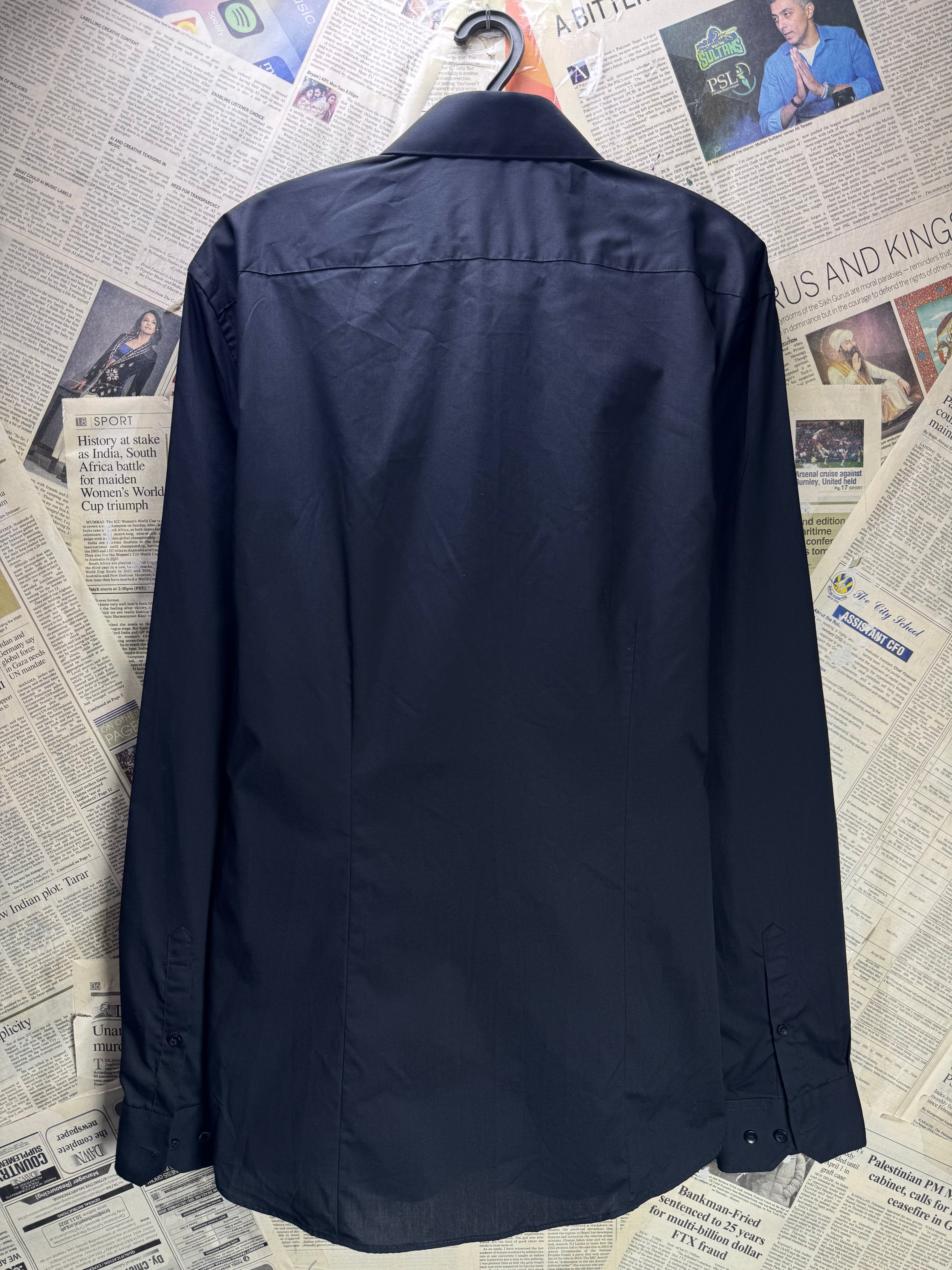 Primark® Medium | Chest: 22" | Black | Collar: 16" Slim Fit Shirts | Poly - Cotton | 4670 - Genuine Maal