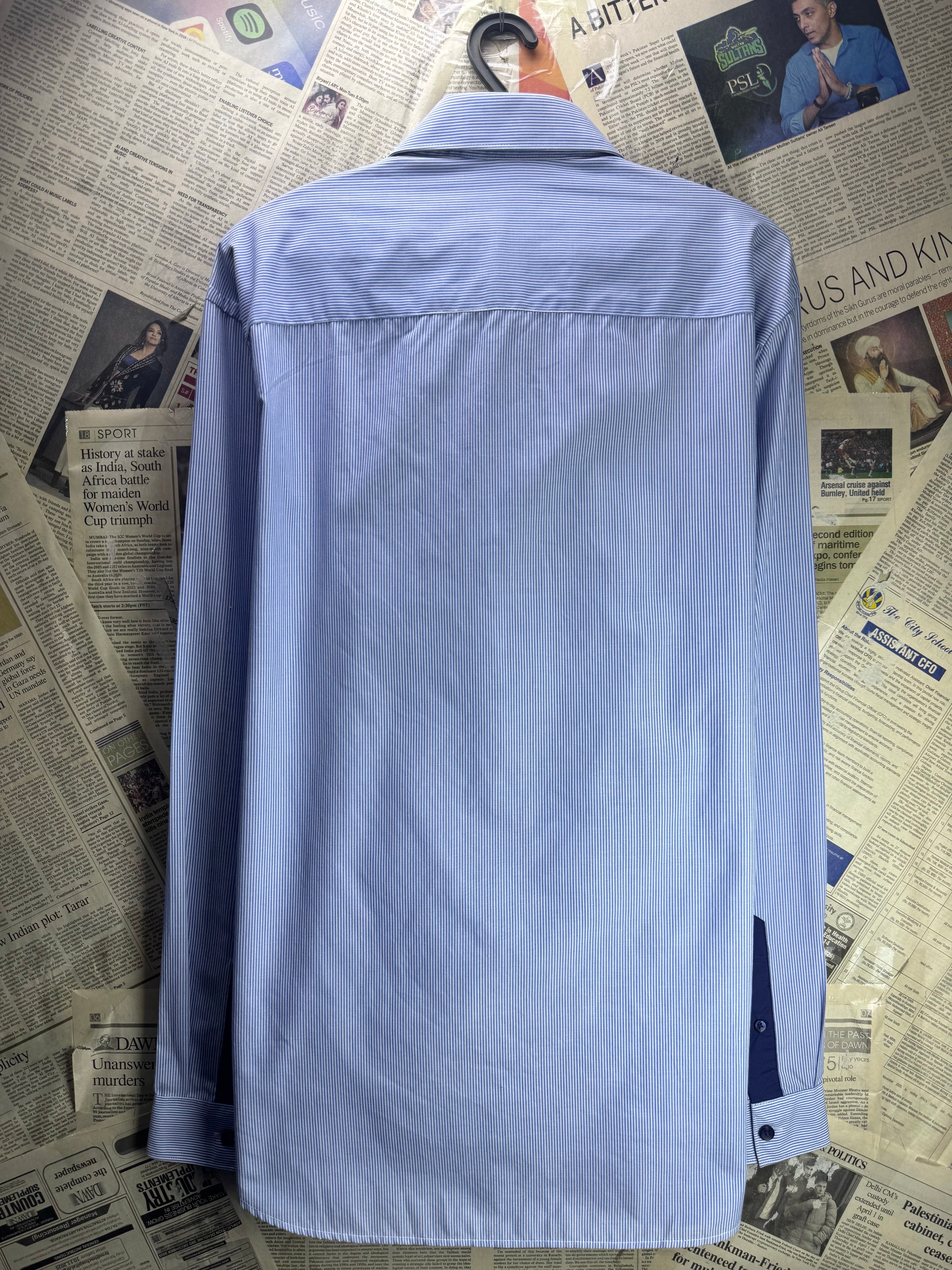 Primark® Medium | Chest: 21.5" | Blue | Collar: 15.5" Slim Fit Shirts | Poly - Cotton | 4663 - Genuine Maal
