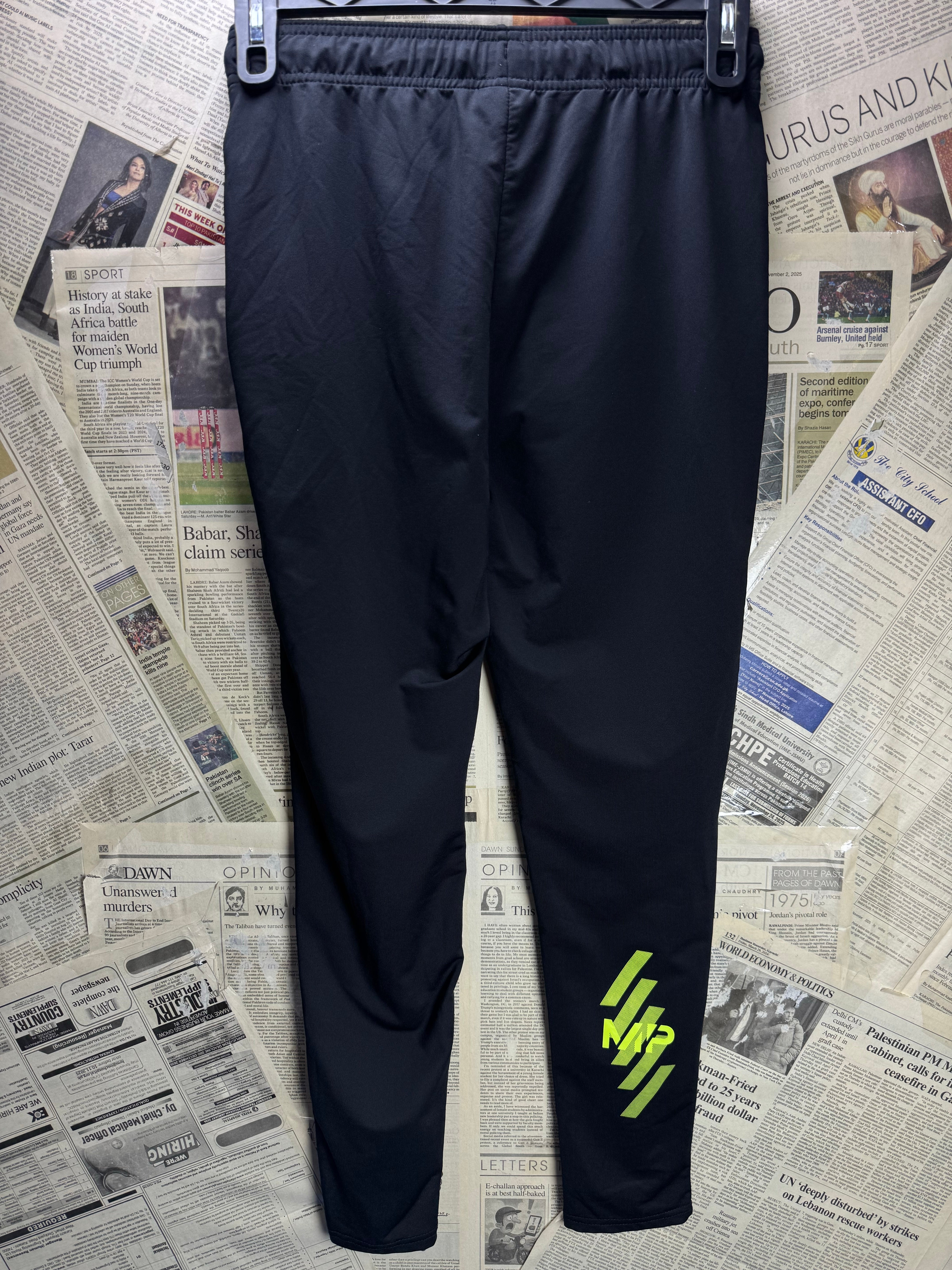 MP® Waist: 30" to 32" | Black | Sports Trousers | Poly - Elastane | 3013 - Genuine Maal