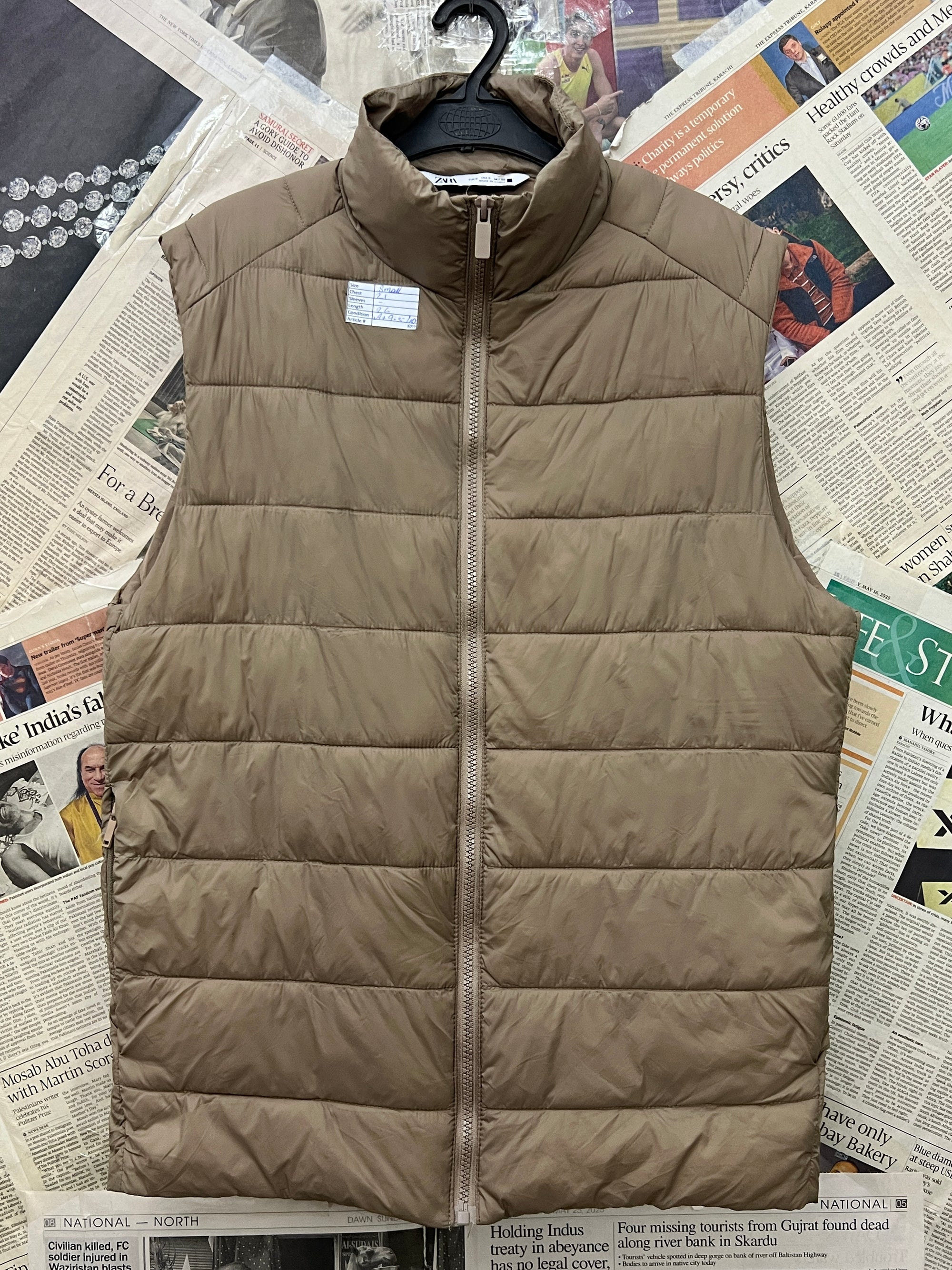 Zara® Small | Chest: 21" | Camel | Sleeveless Jacket | 689 - Genuine Maal