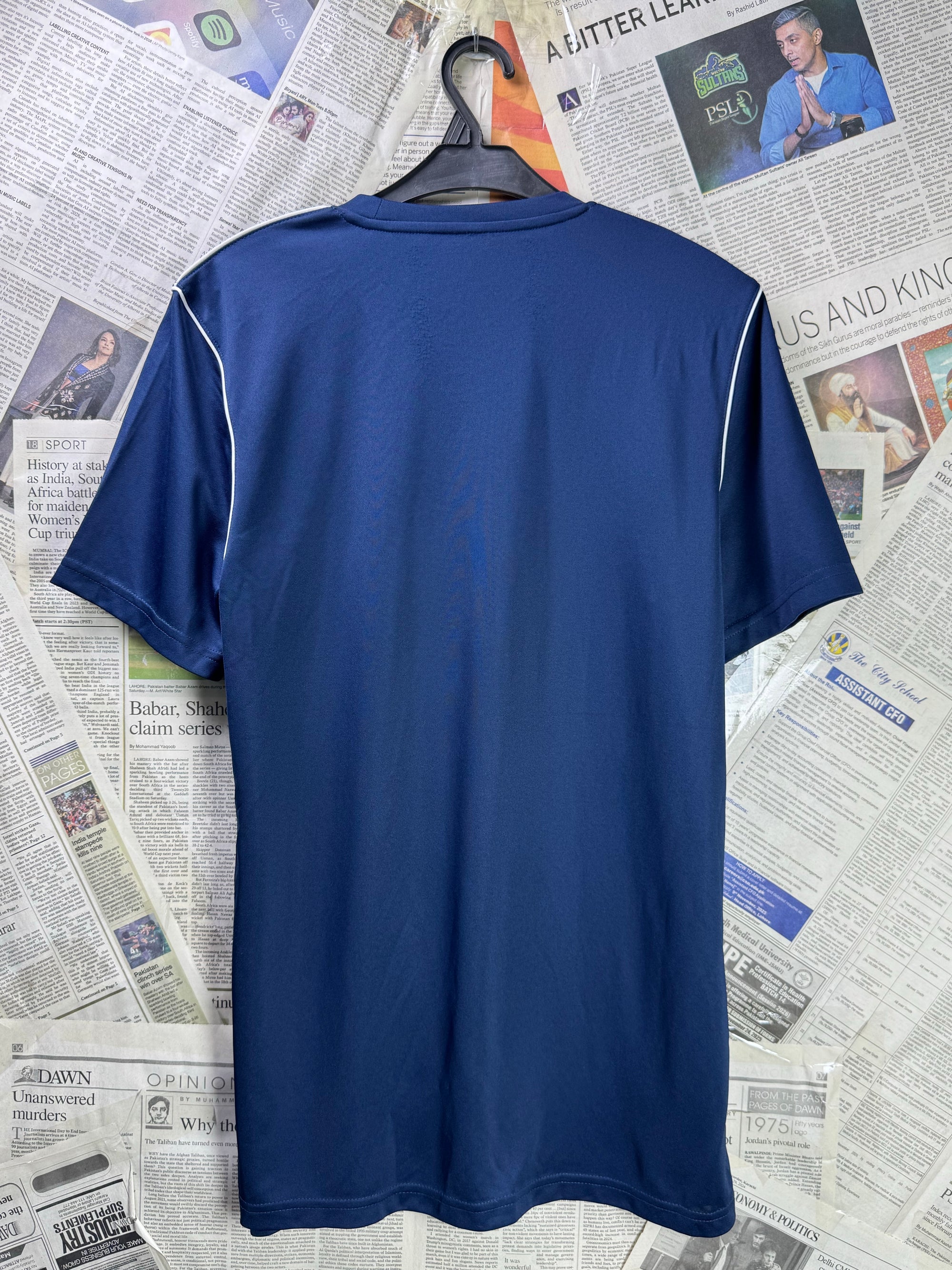 N*ke® Small | Chest: 20" | Blue | Sports Dri - Fit T-Shirt | Poly | 3363 - Genuine Maal