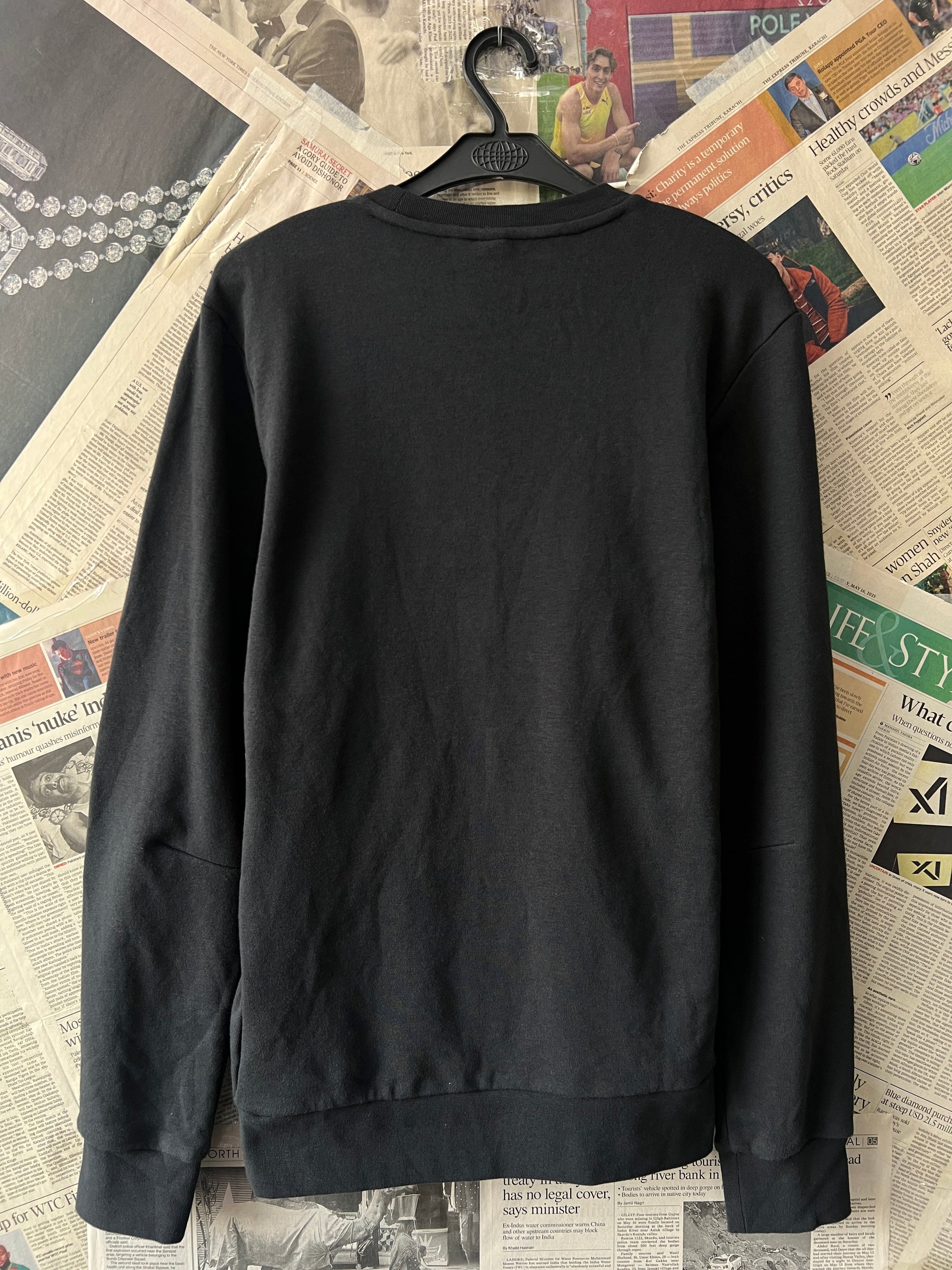 Adid*s® Small | Chest: 19.5" | Black | Sweat Shirt | 686 - Genuine Maal