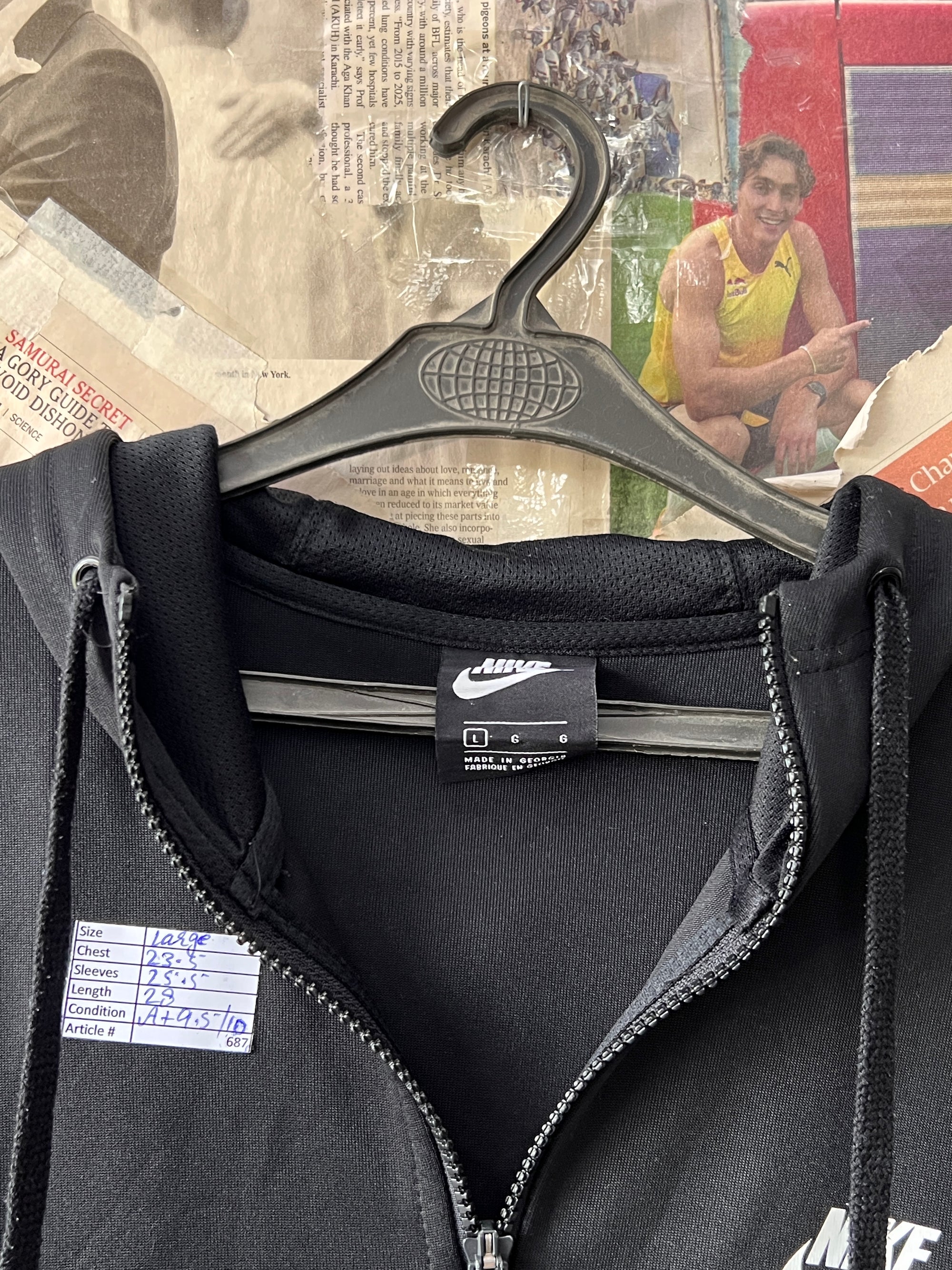 N*ke® Large | Chest: 23.5" | Black | Jacket | 687 - Genuine Maal