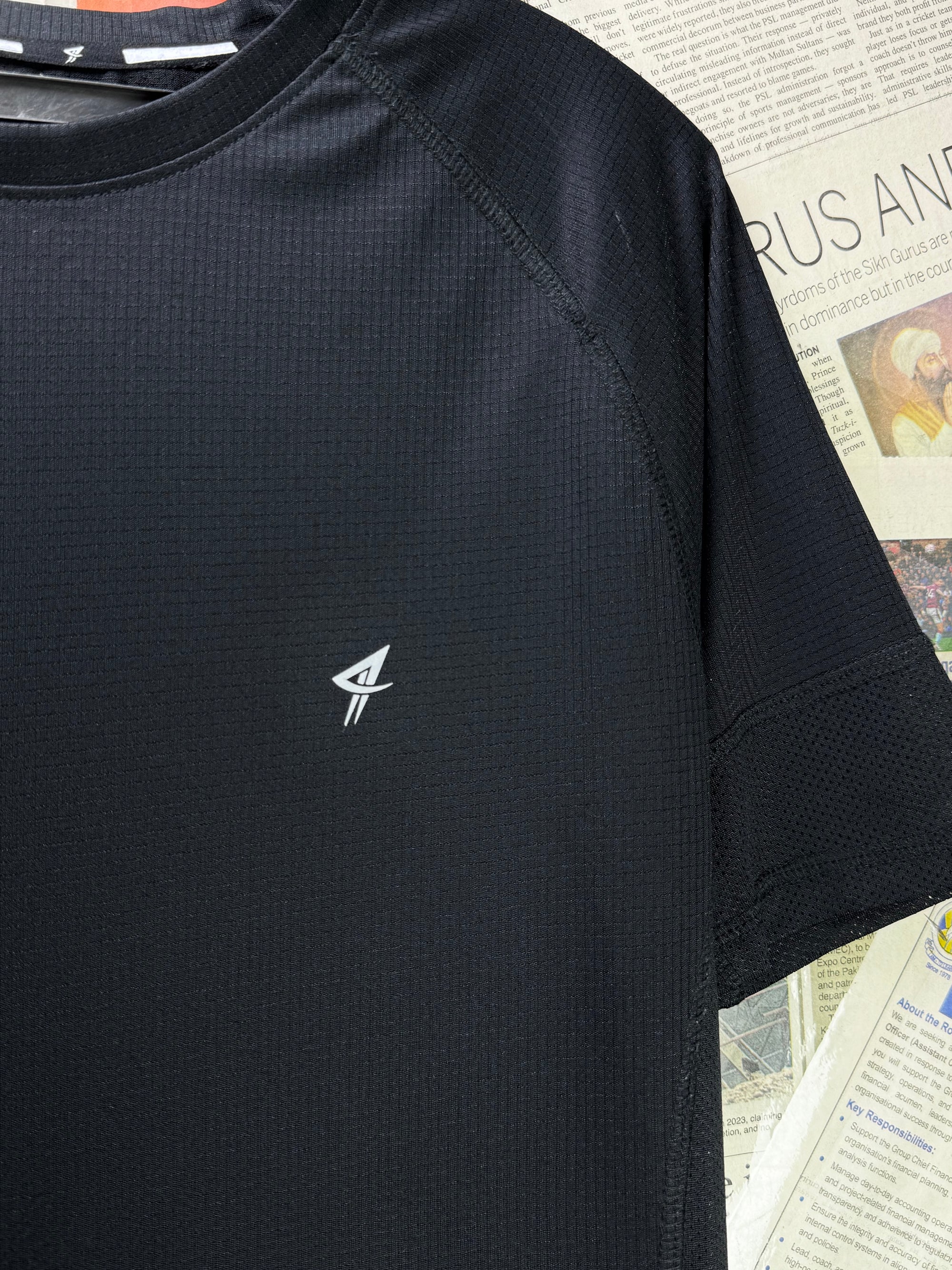 Primark® Small | Chest: 19.5" | Black | Sports T-Shirt | Poly | 3536 - Genuine Maal