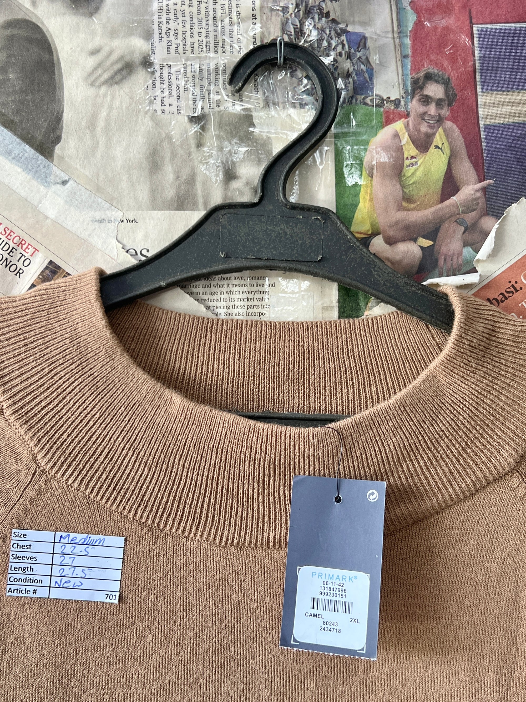 Primark® Medium | Chest: 22.5 | High Neck Sweater | 701 - Genuine Maal