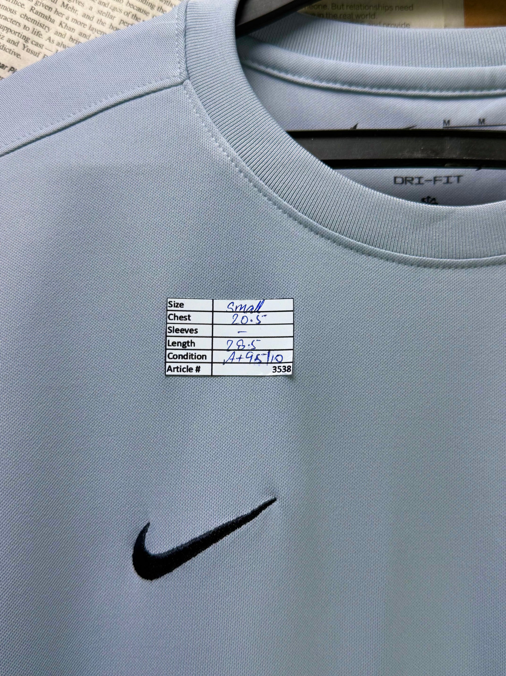 N*ke® Small | Chest: 20.5" | Grey | Sports Dri - Fit T-Shirt | Poly | 3538 - Genuine Maal