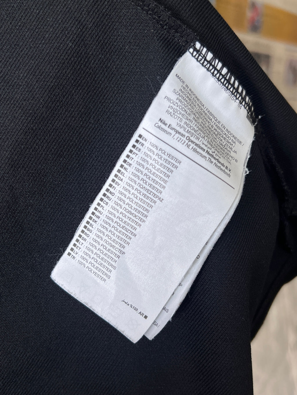 N*ke® Medium | Chest: 22 | Black | Jacket | 831 - Genuine Maal