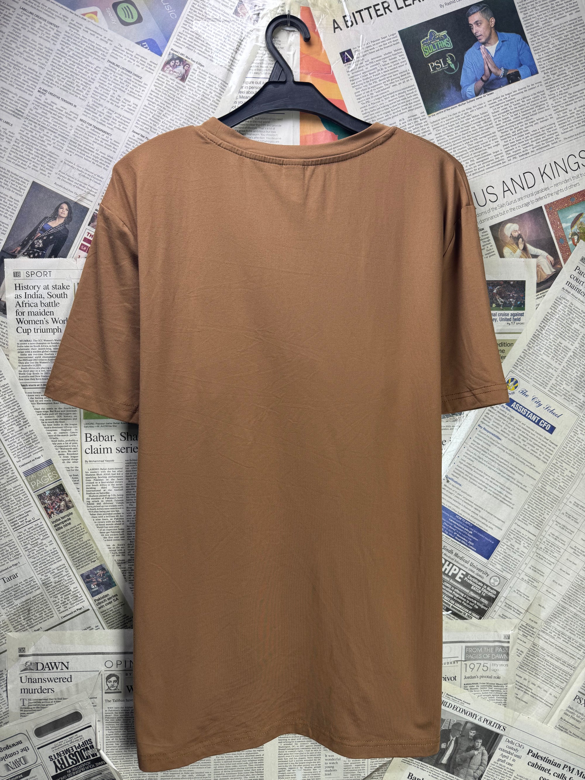 Manfinity® Medium | Chest: 22" | Brown | Gym T-Shirt | Poly - Elastane | 3552 - Genuine Maal